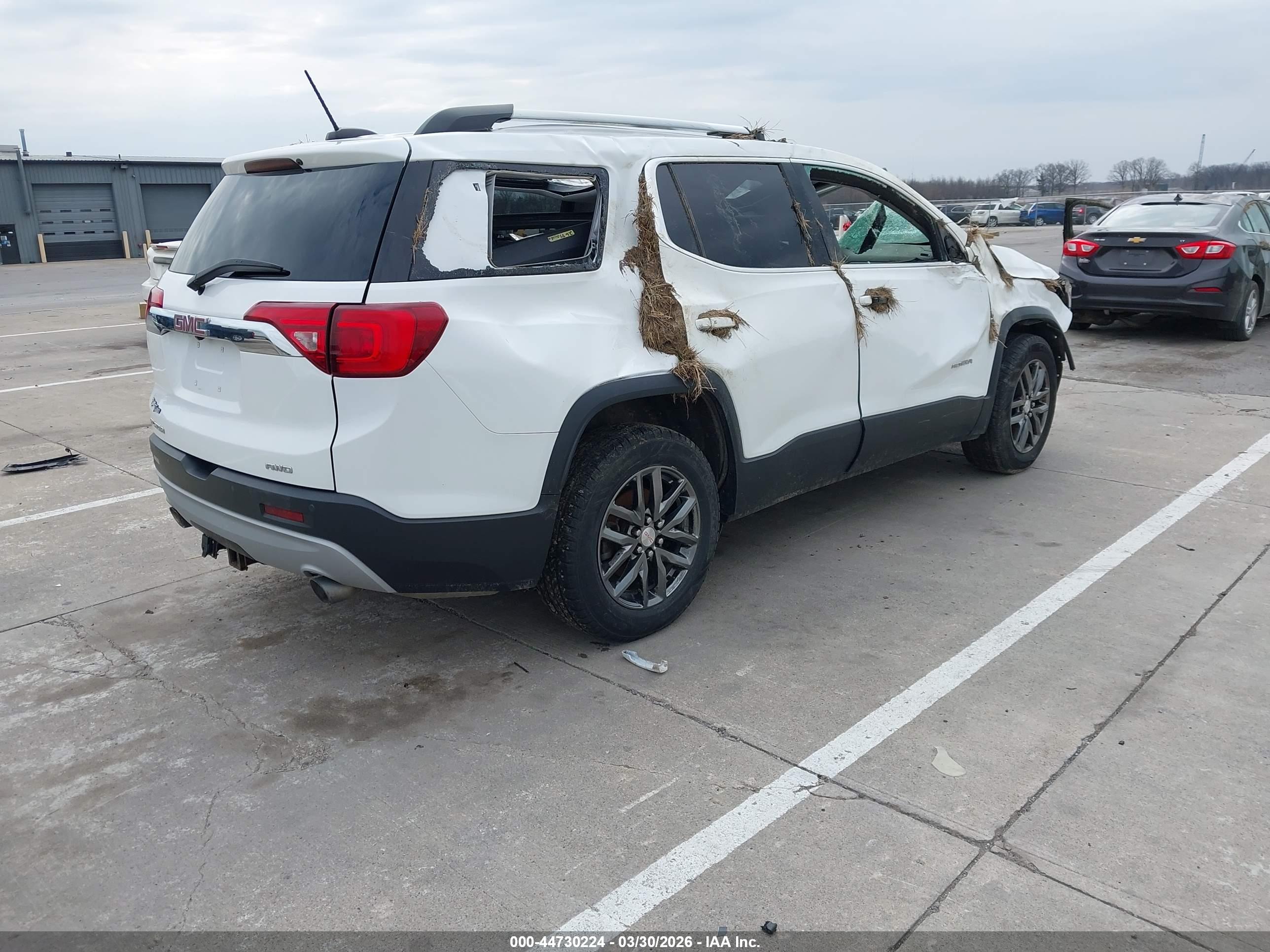 GMC ACADIA image 4