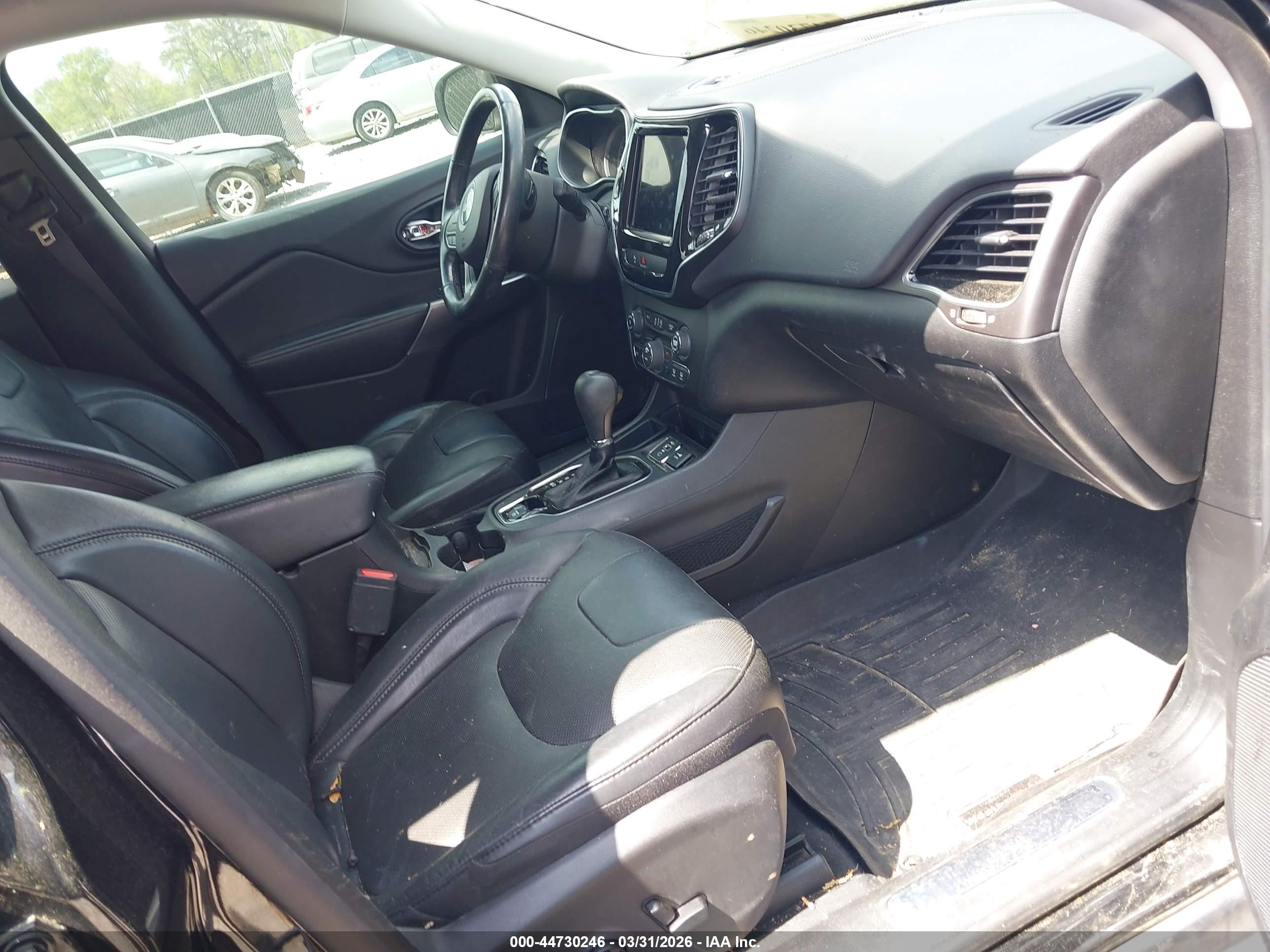 JEEP CHEROKEE image 5