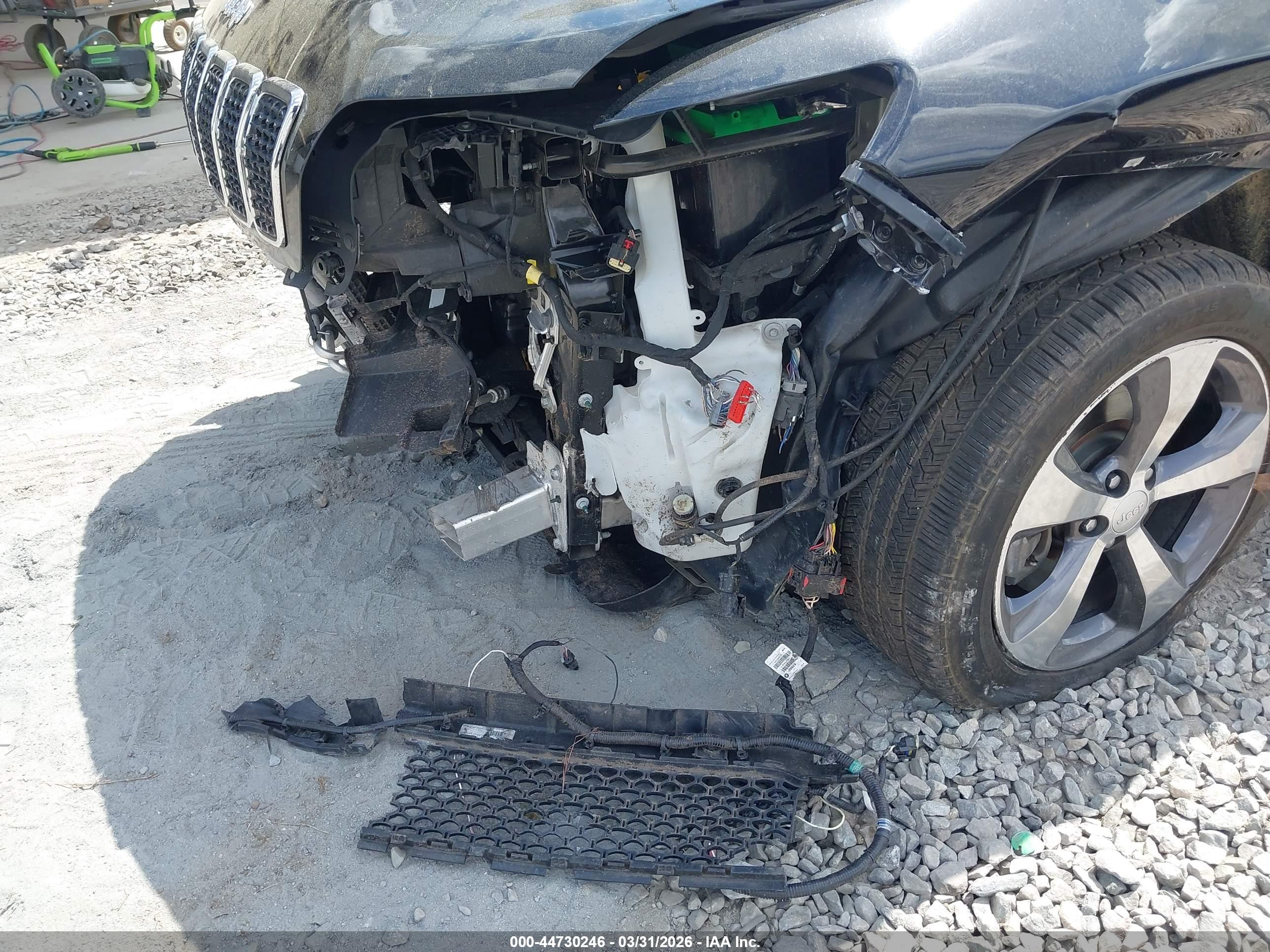 JEEP CHEROKEE image 6