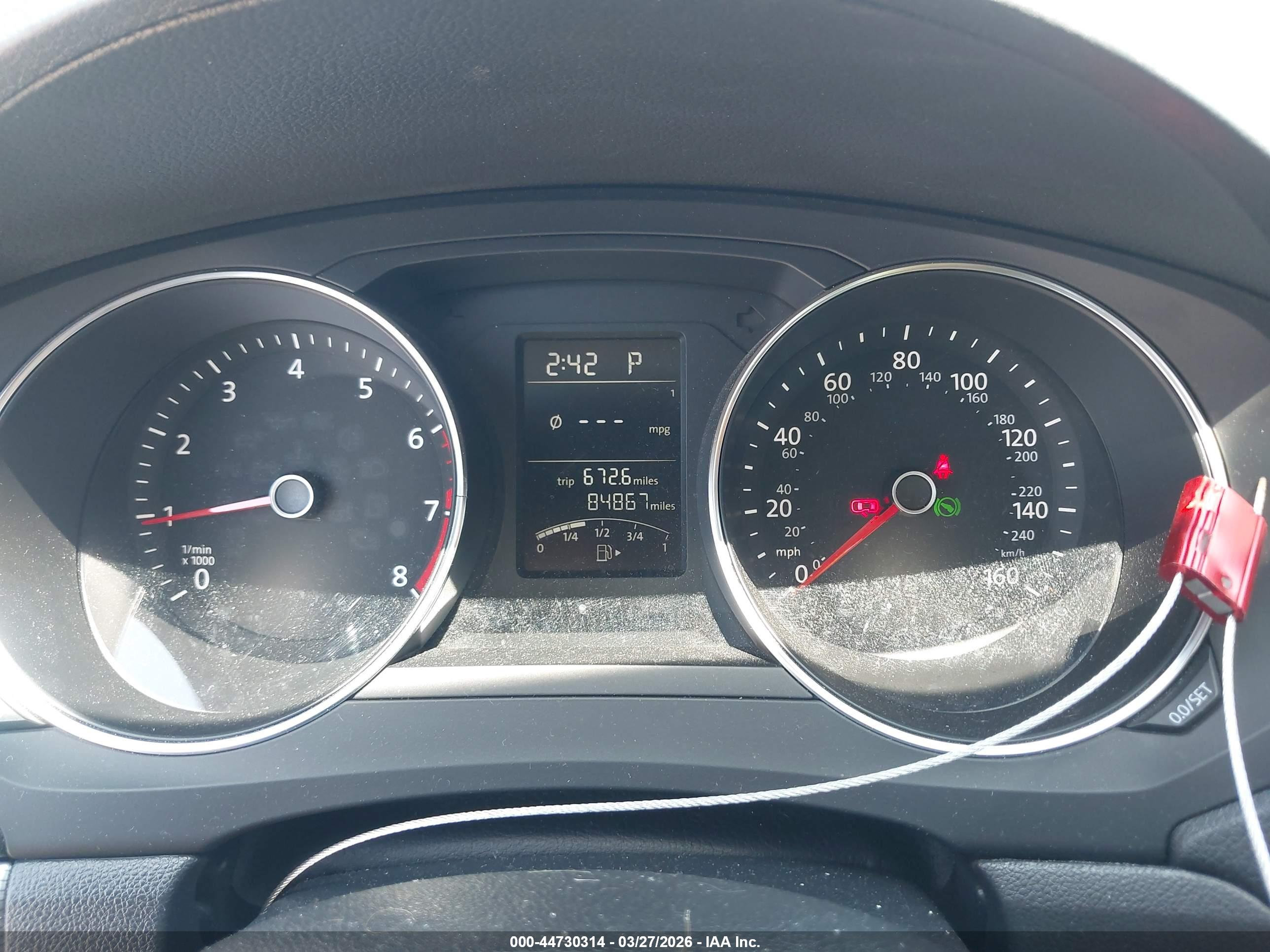 VOLKSWAGEN JETTA image 7