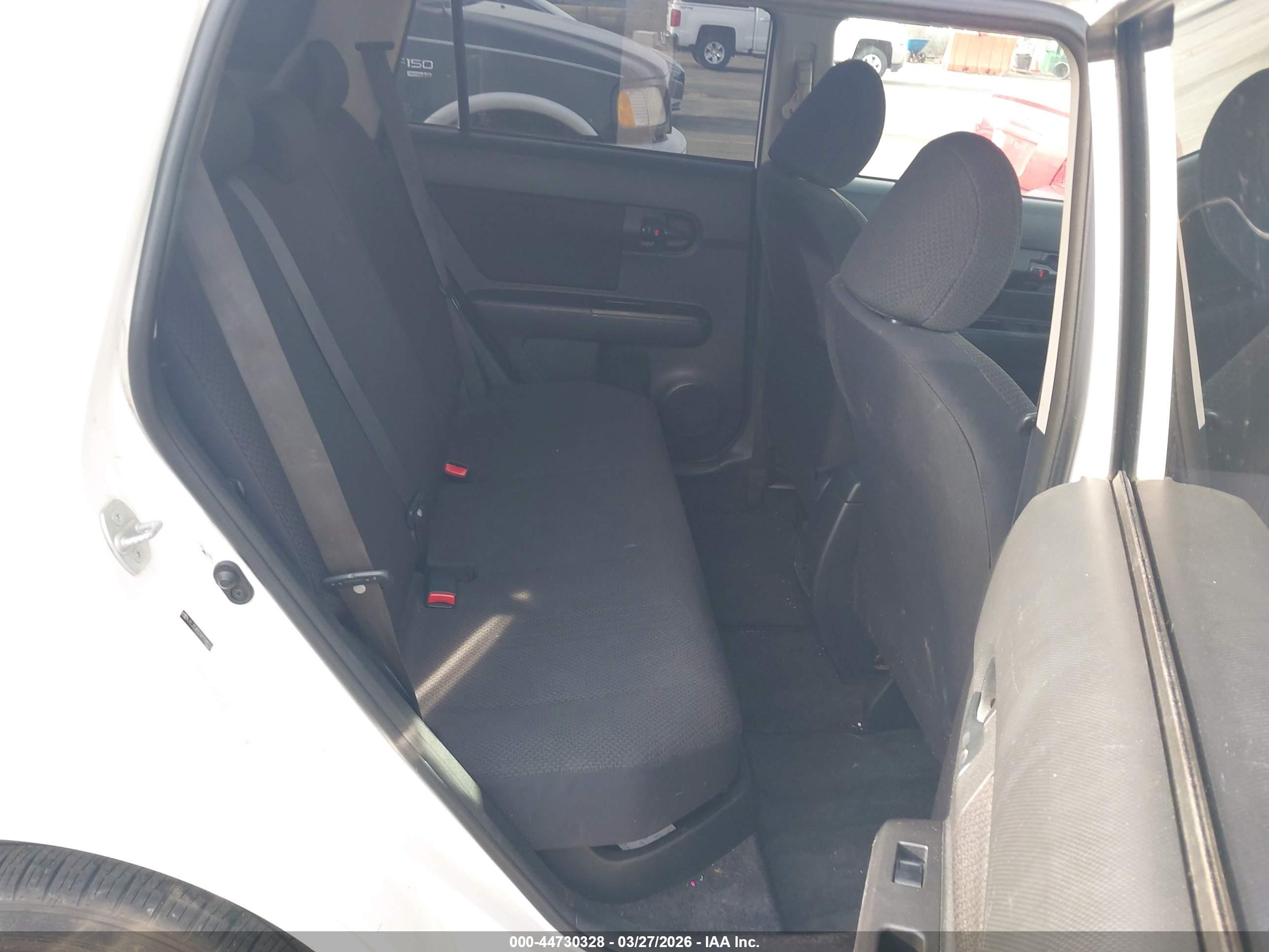 SCION XB image 8