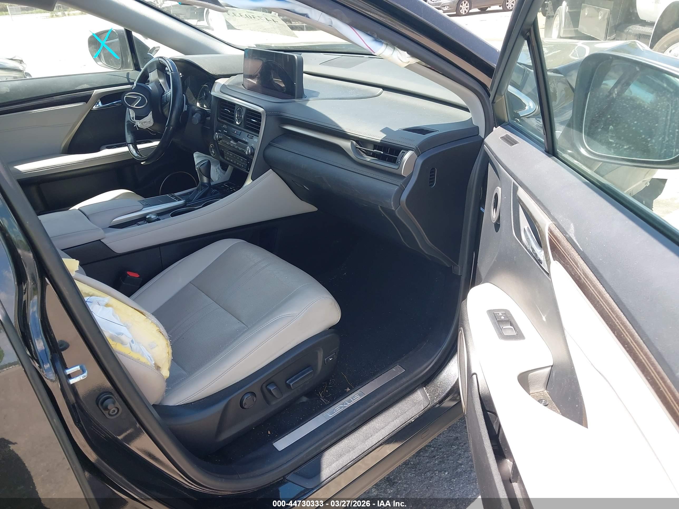 LEXUS RX image 5