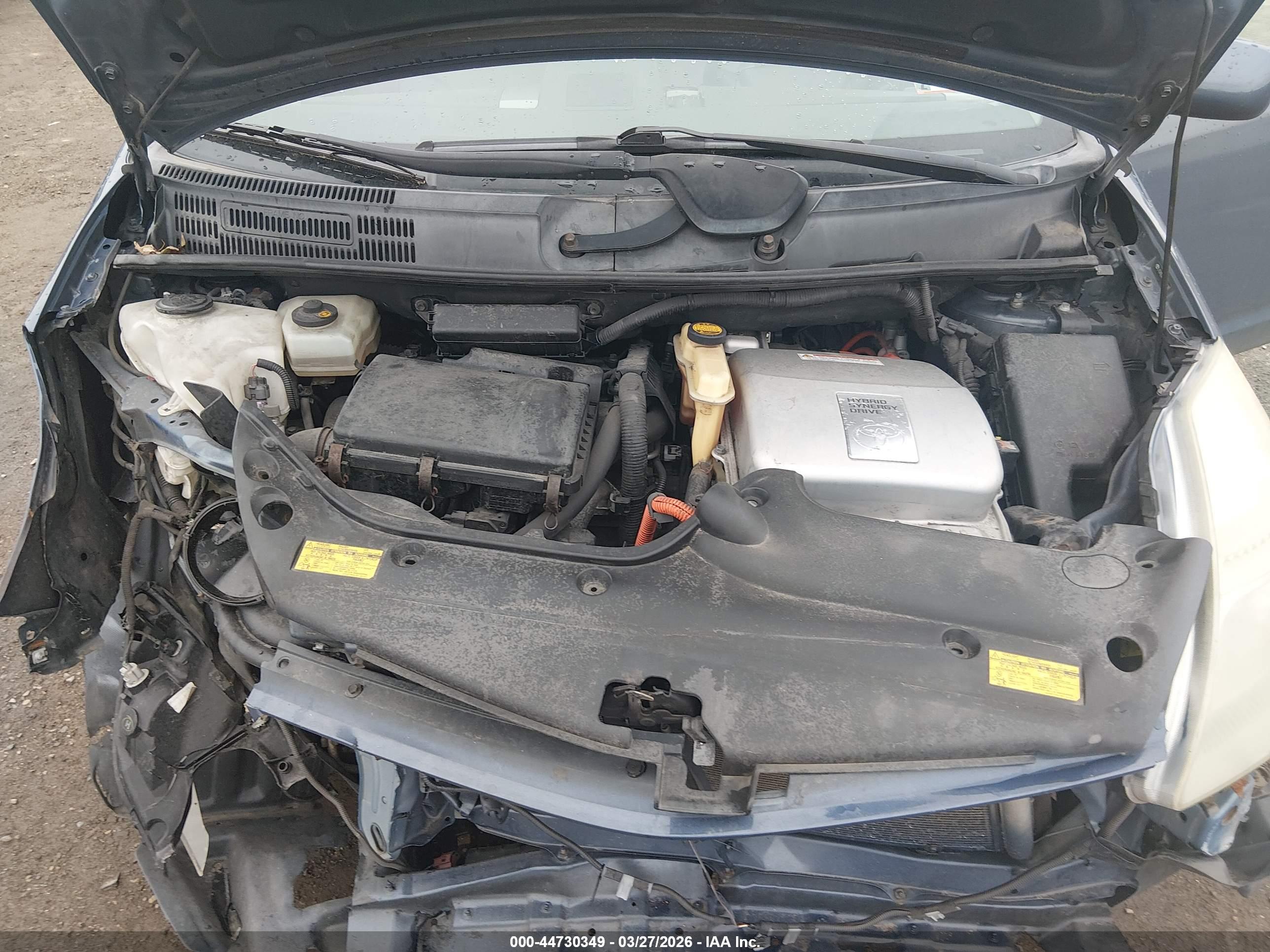 TOYOTA PRIUS image 10