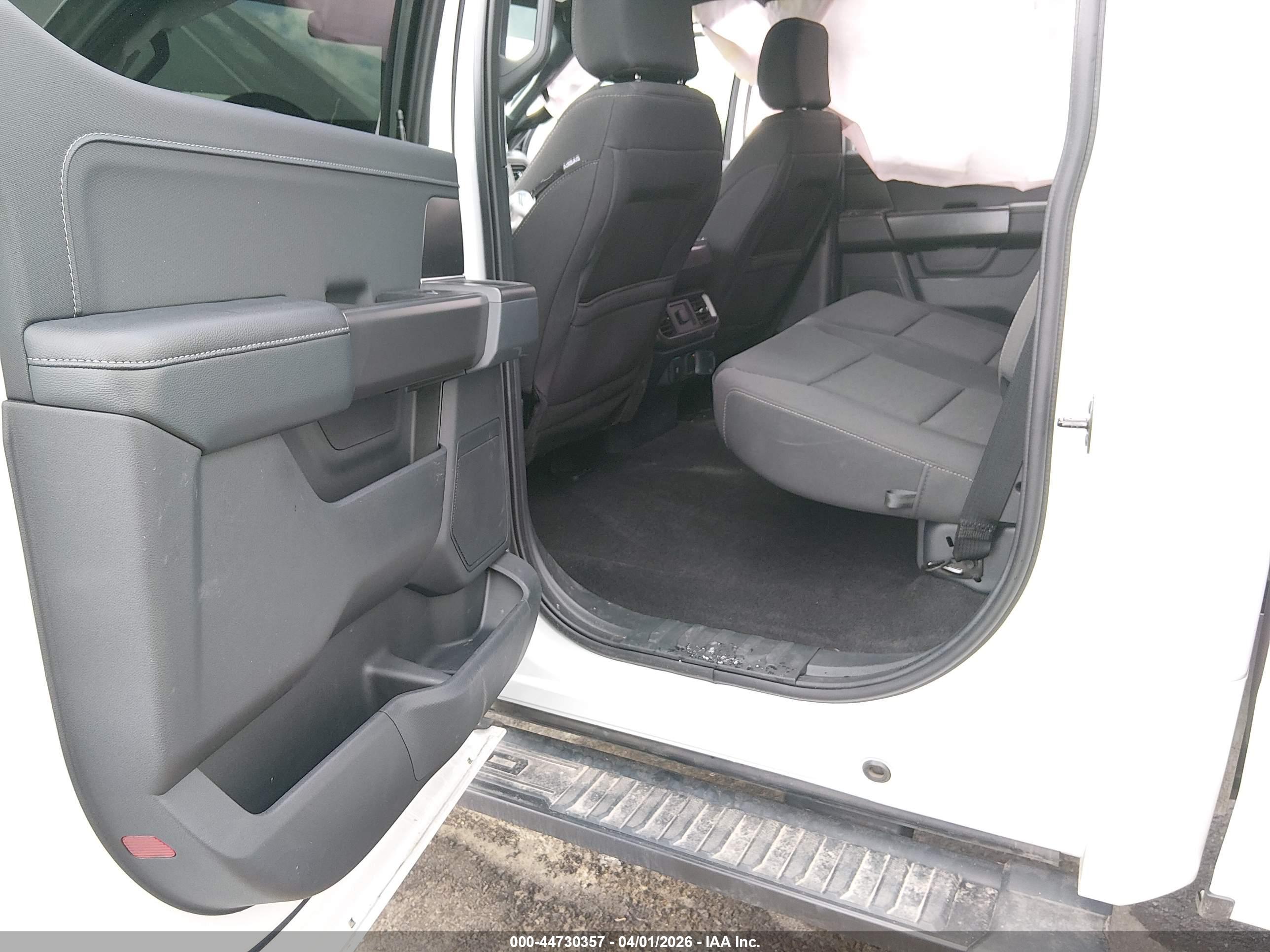 FORD F-150 image 8