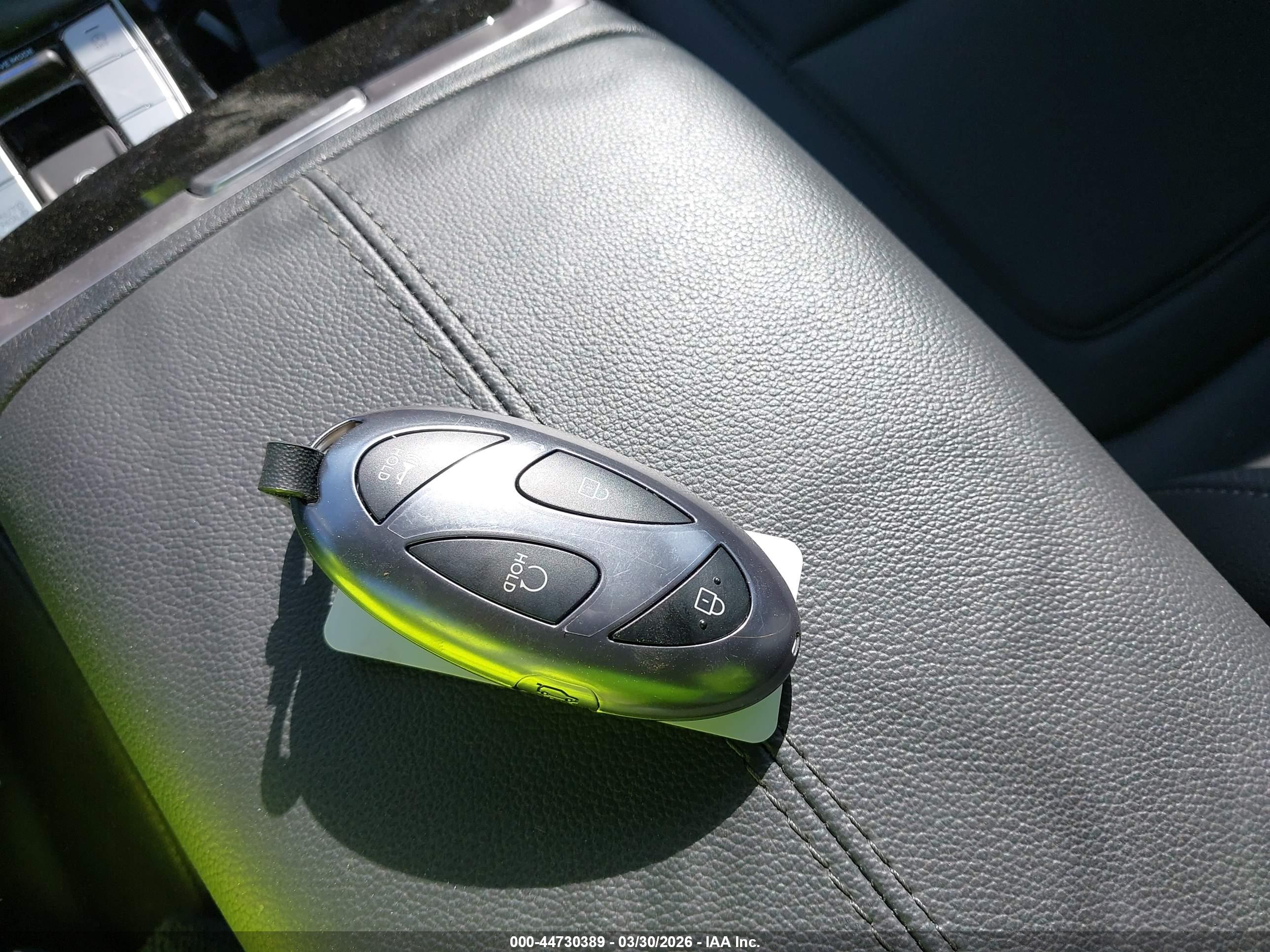 HYUNDAI TUCSON image 11