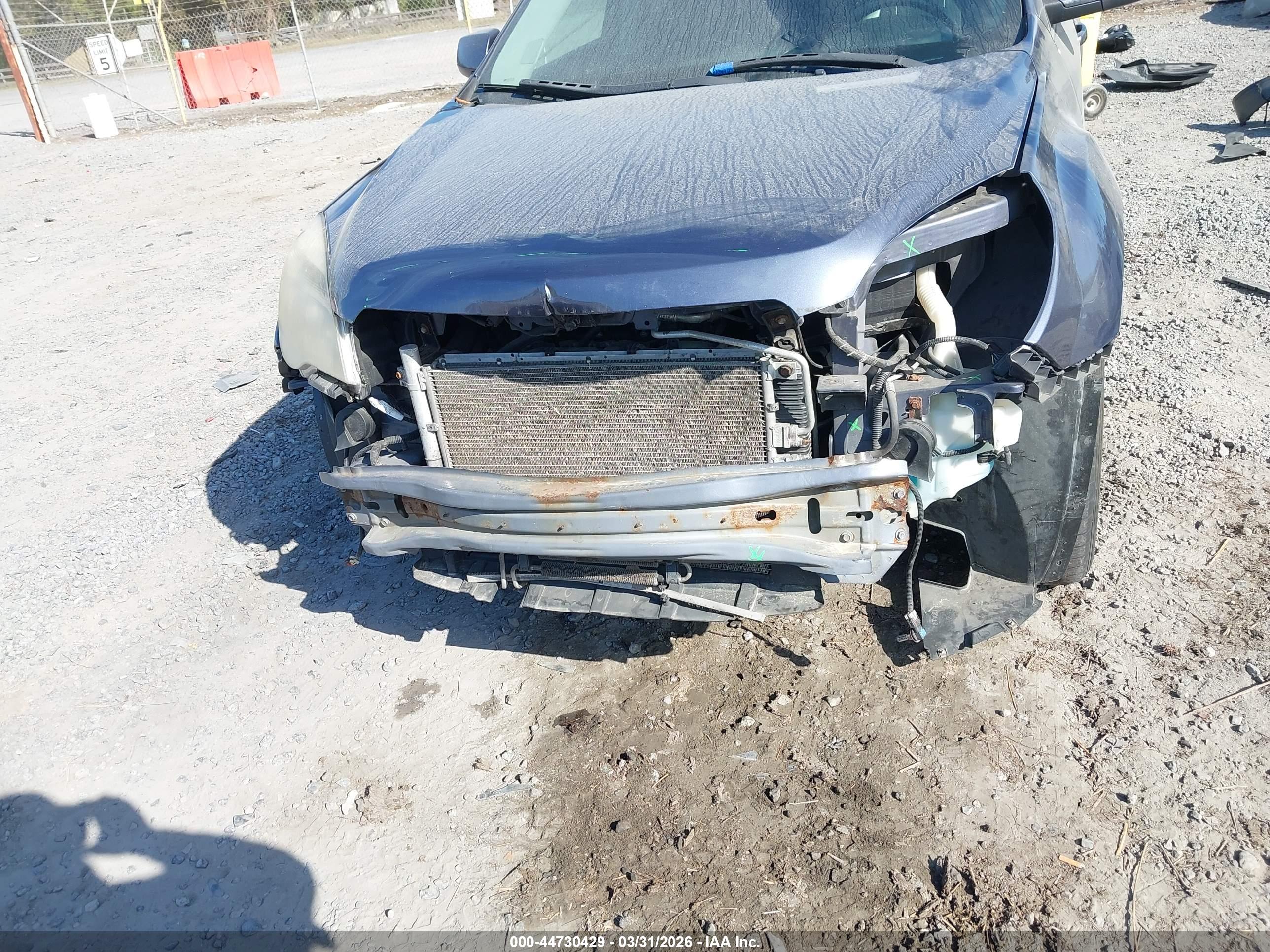 CHEVROLET EQUINOX image 6