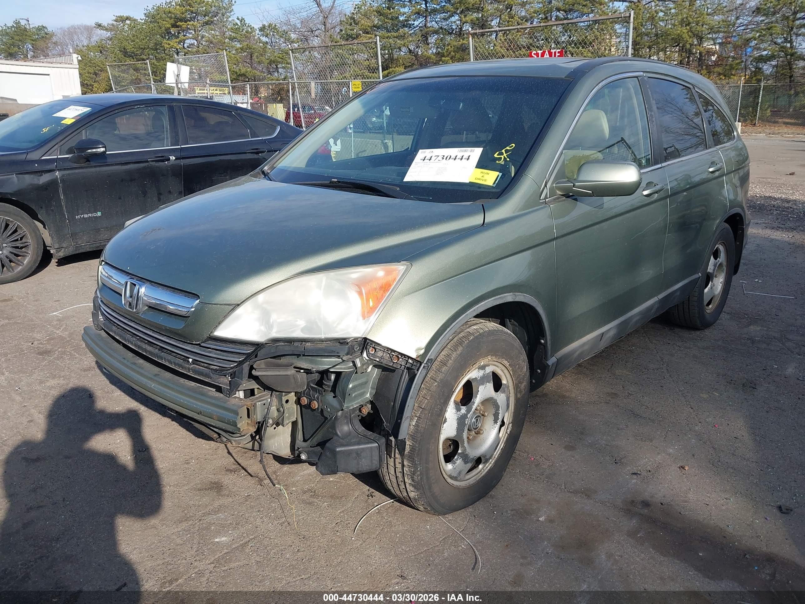 HONDA CR-V image 2