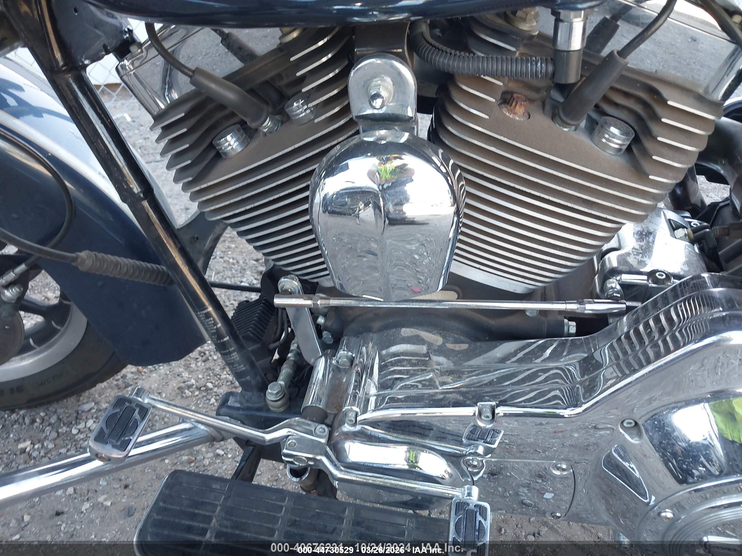 HARLEY-DAVIDSON FLTRI image 9