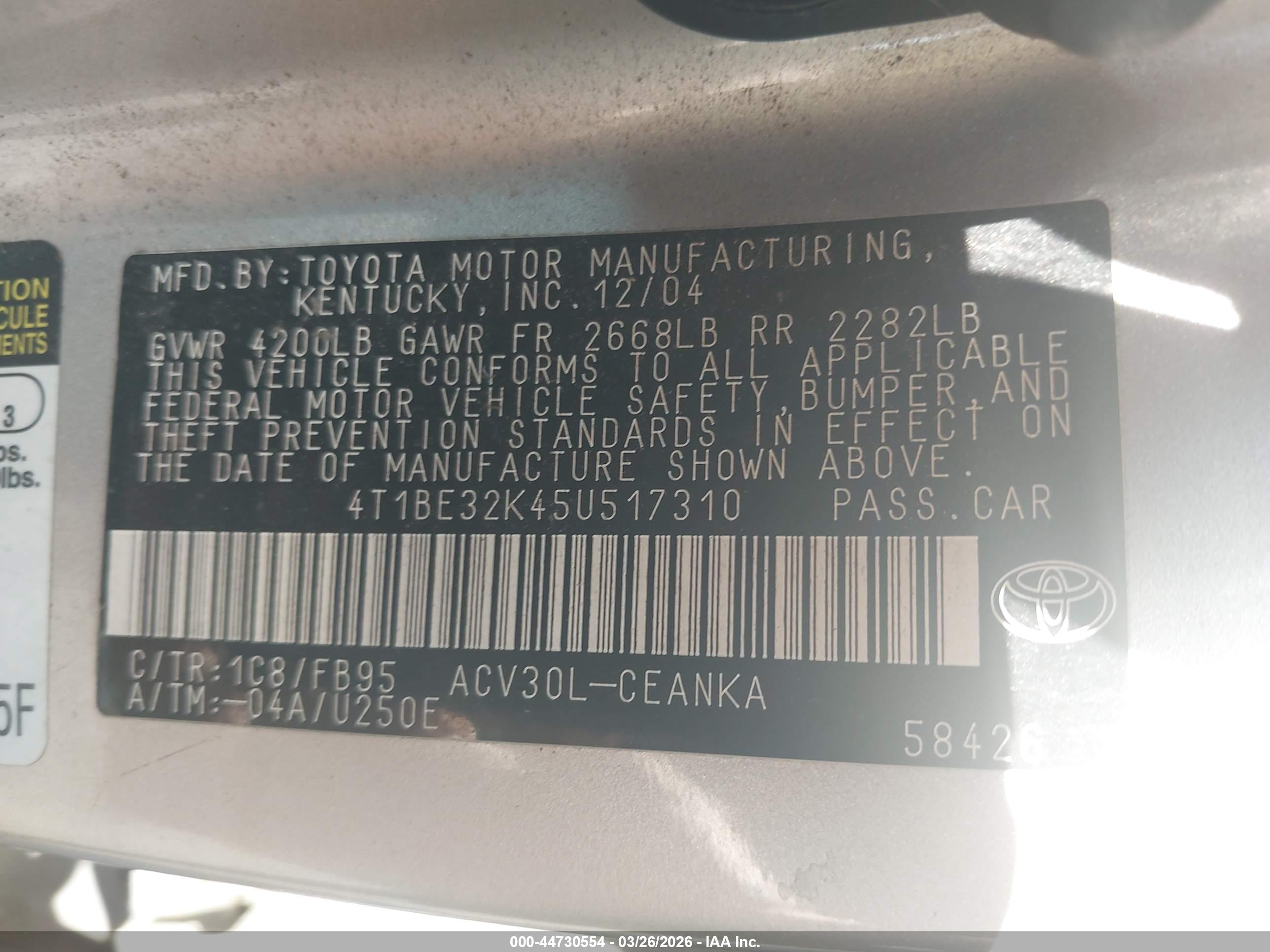TOYOTA CAMRY image 9