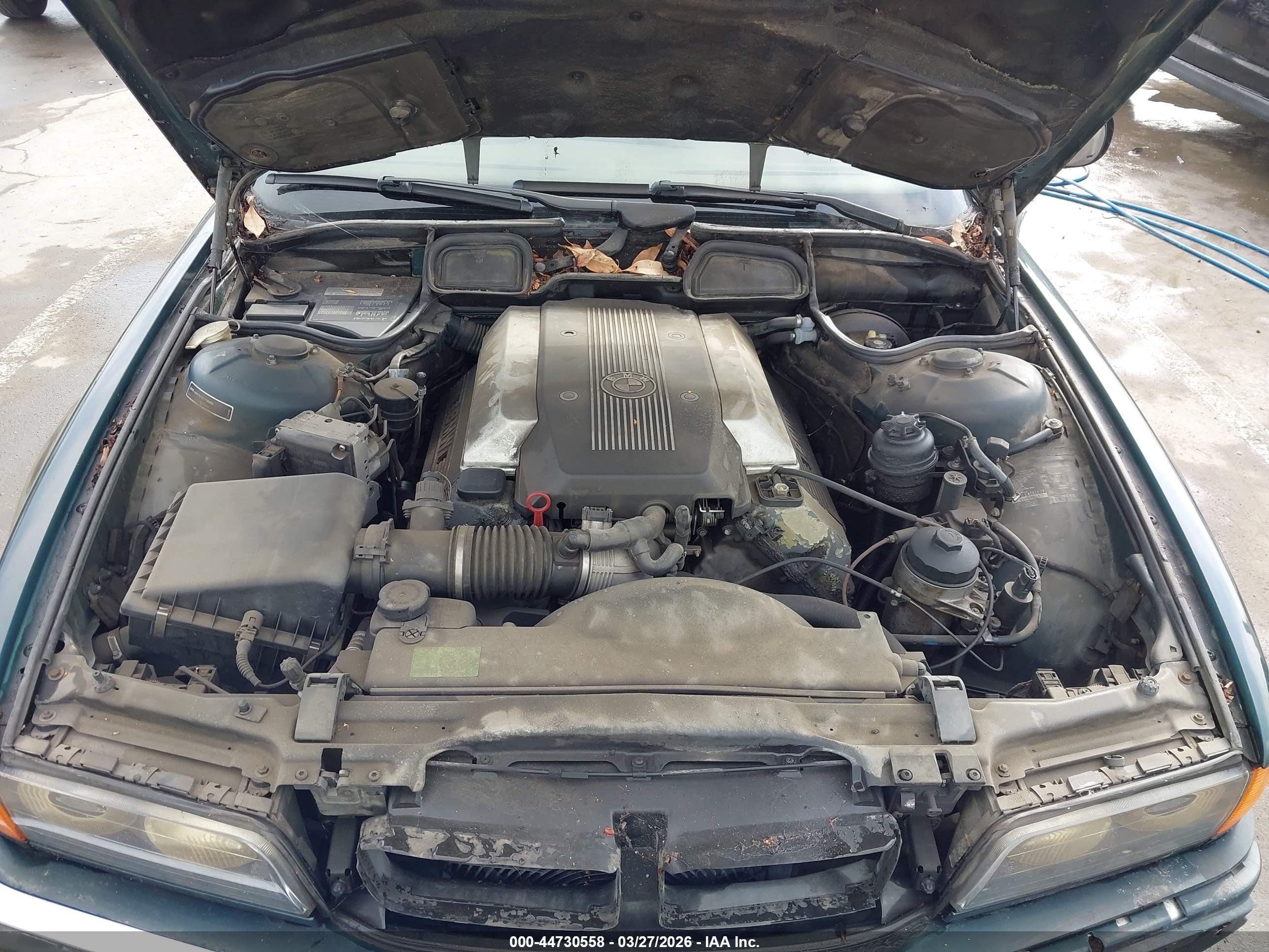 BMW 740IL image 10