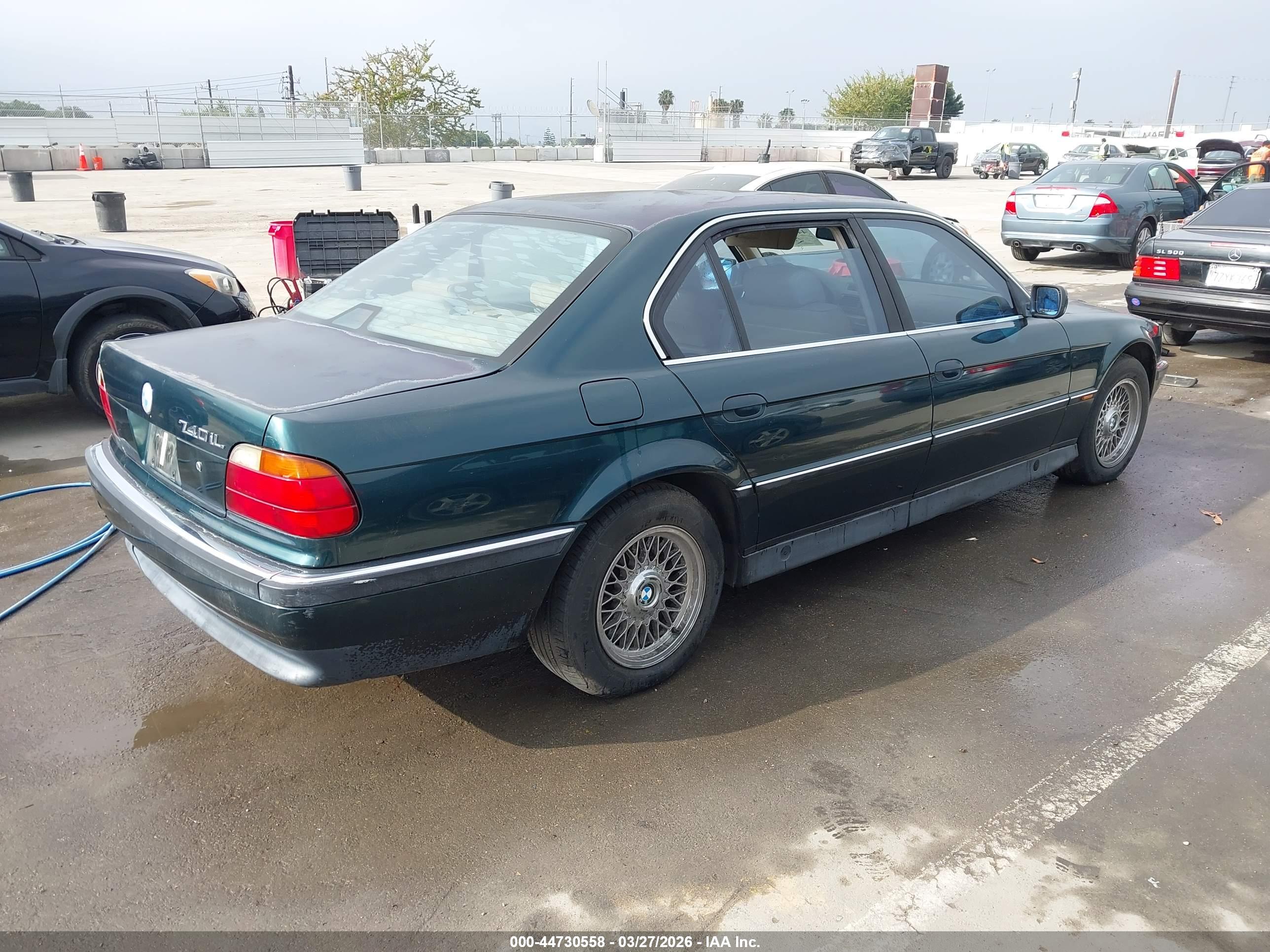 BMW 740IL image 4