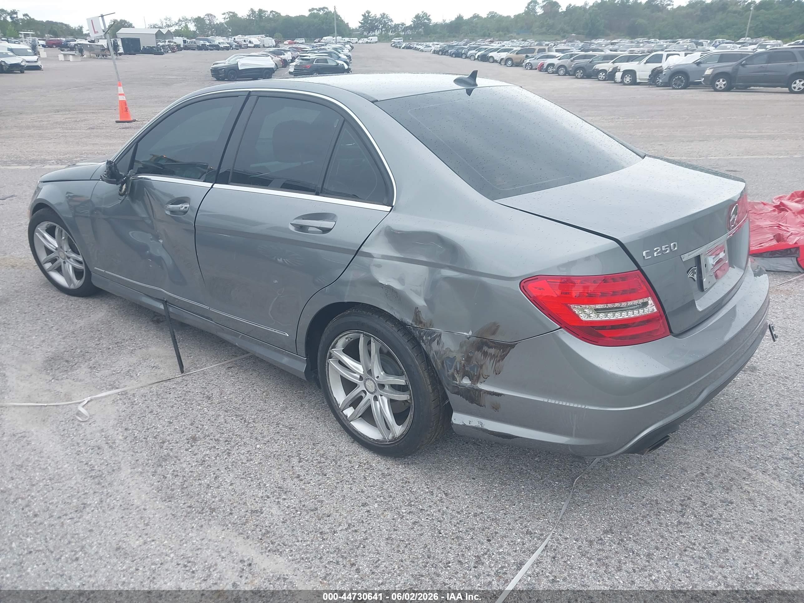 MERCEDES-BENZ C image 3