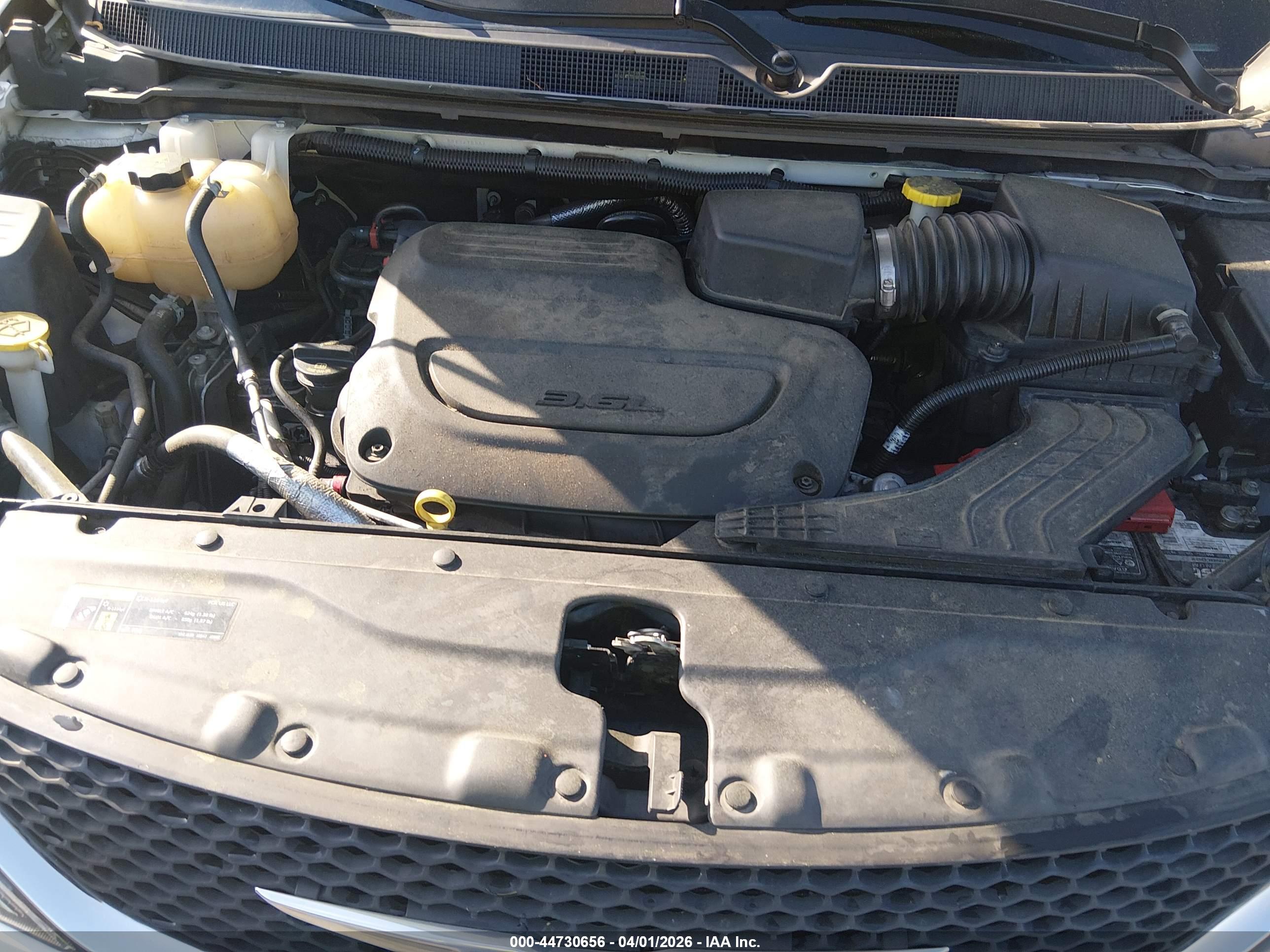 CHRYSLER PACIFICA image 10