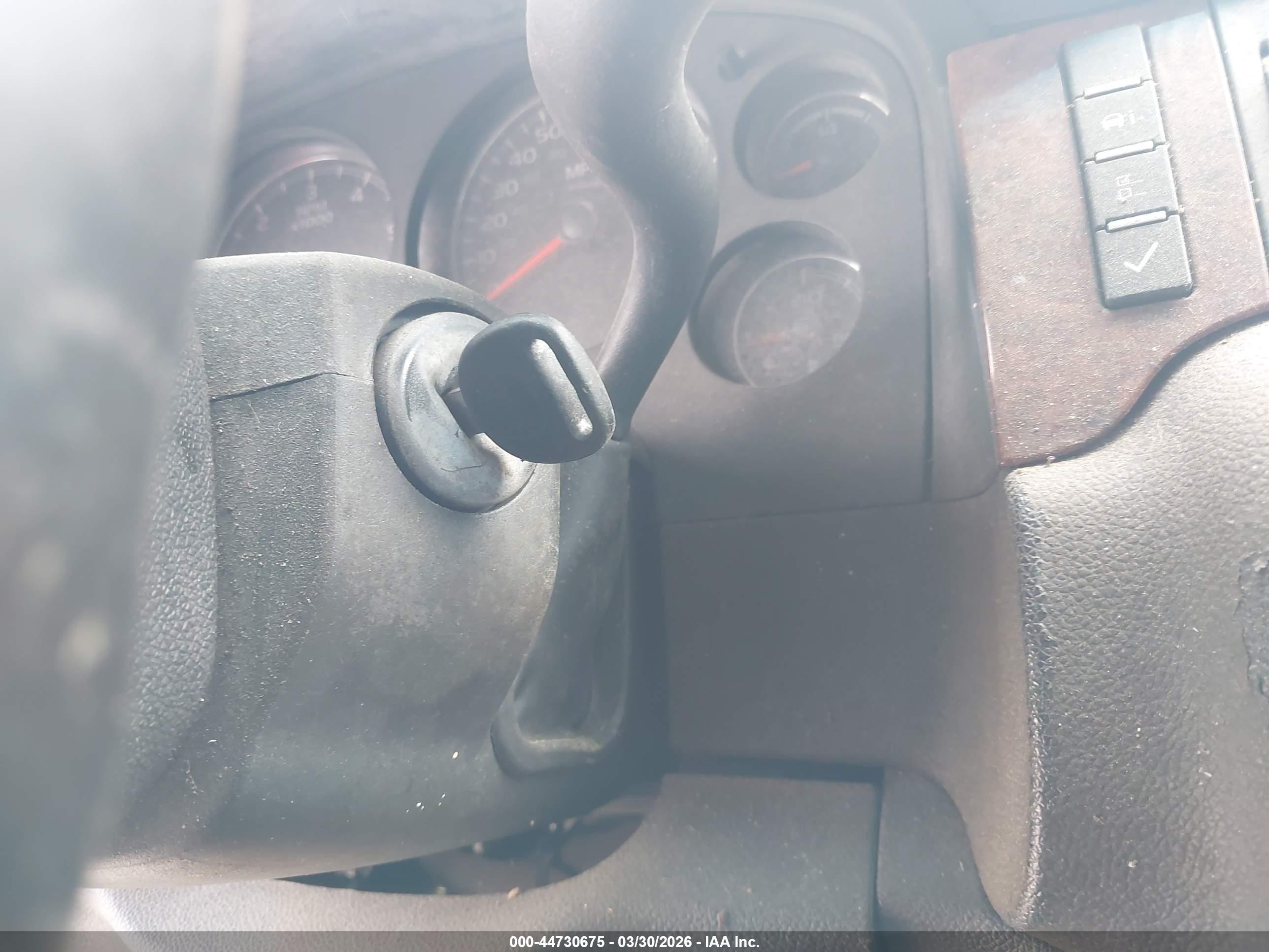 GMC YUKON image 11