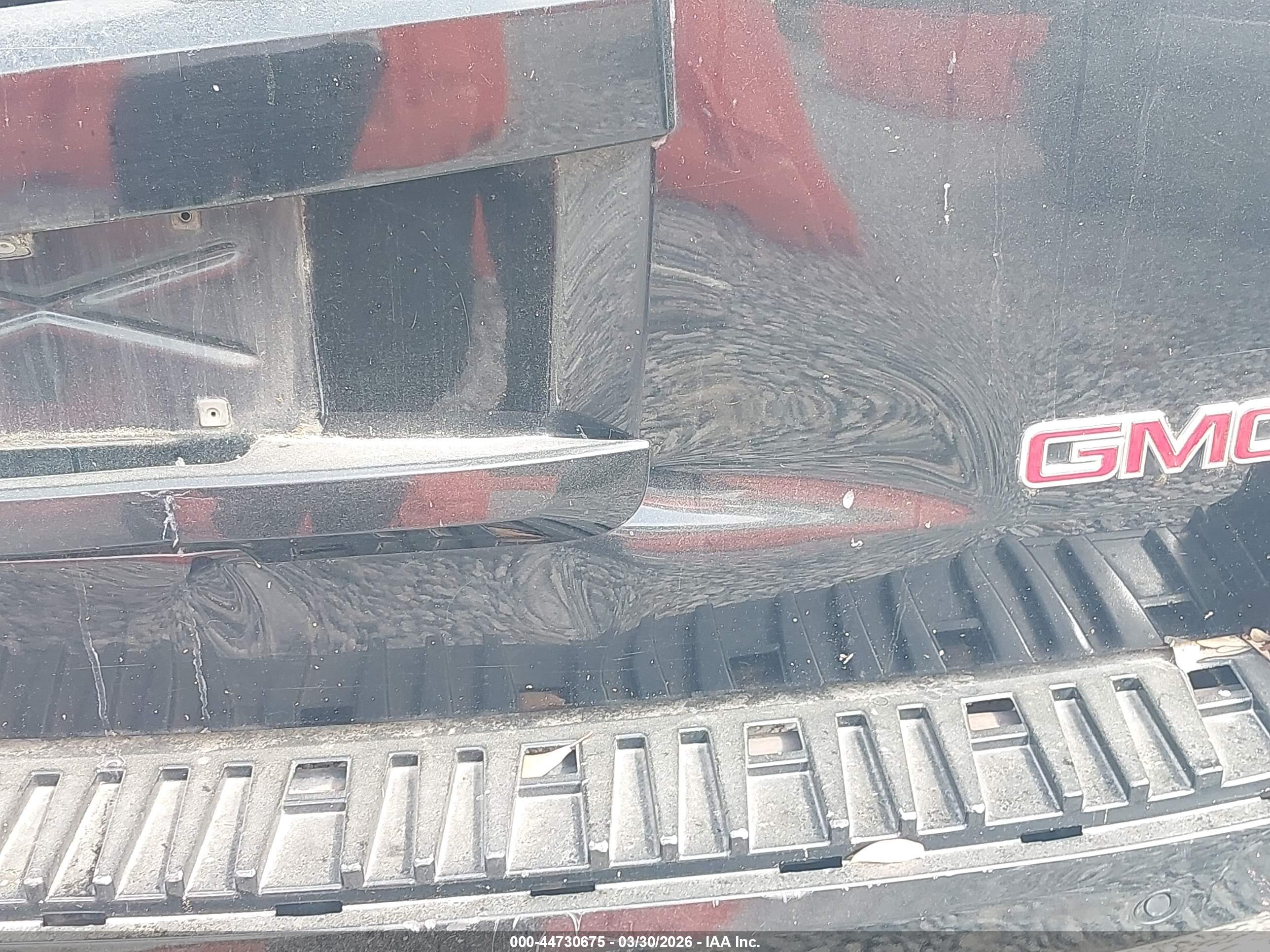 GMC YUKON image 6