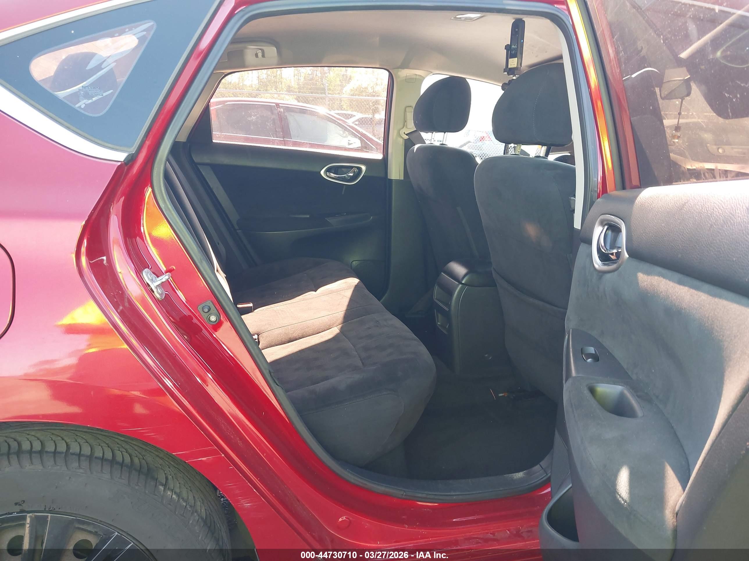 NISSAN SENTRA image 8