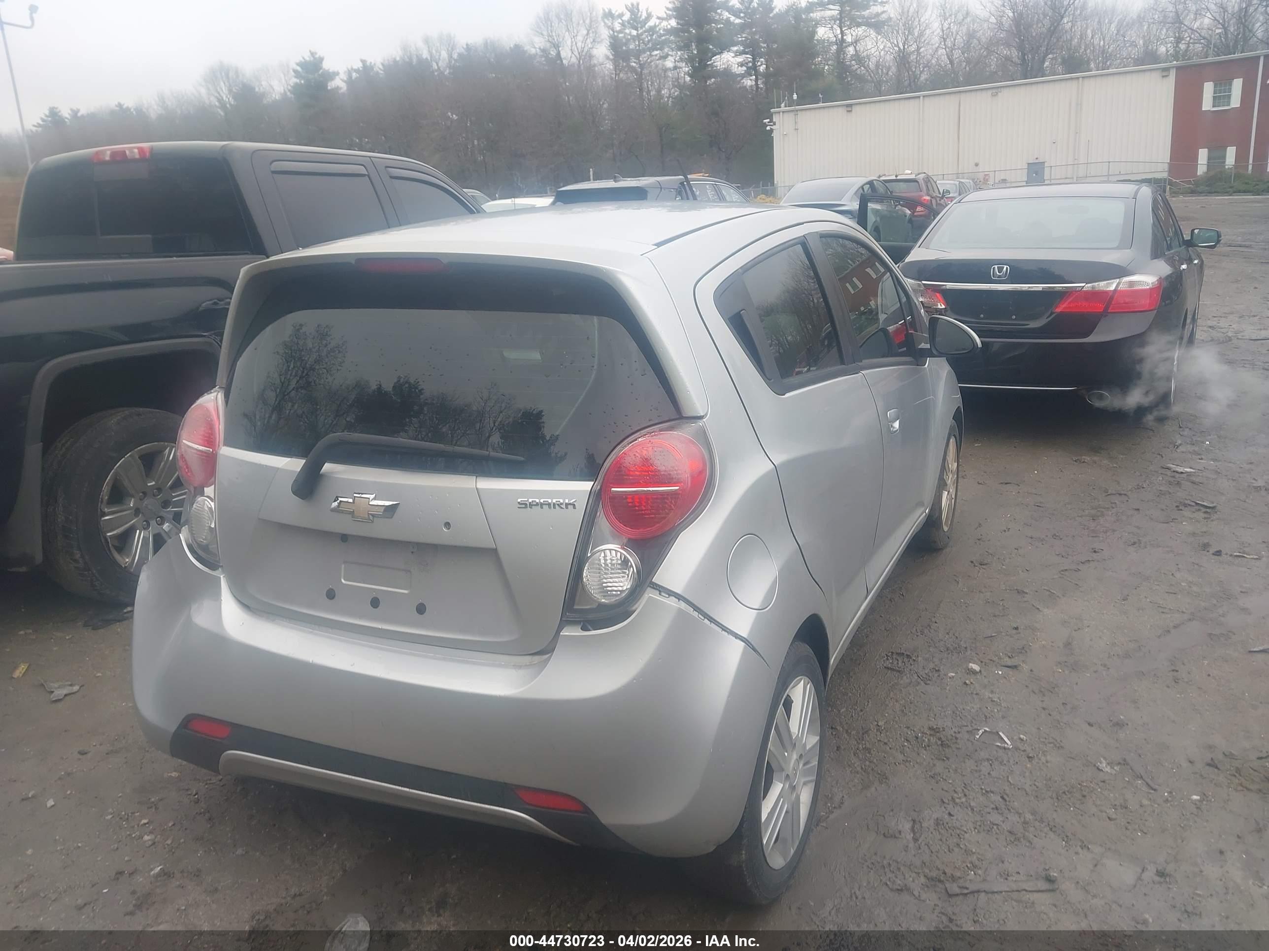 CHEVROLET SPARK image 4