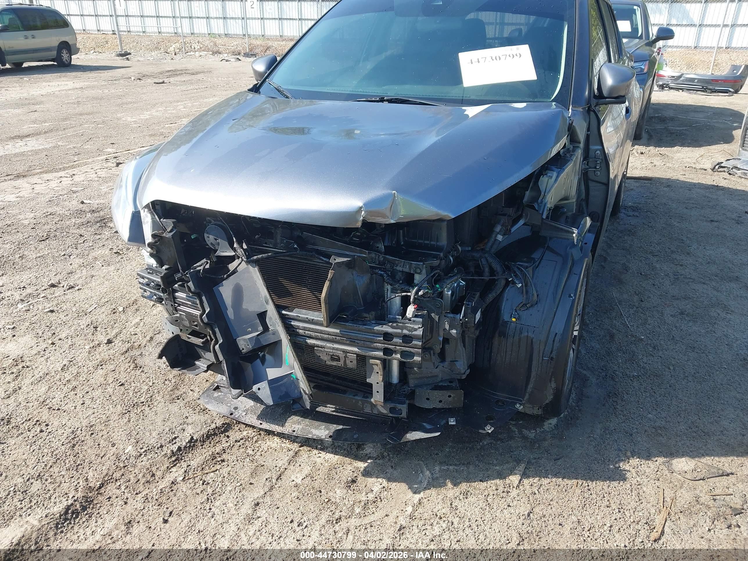 NISSAN KICKS image 6