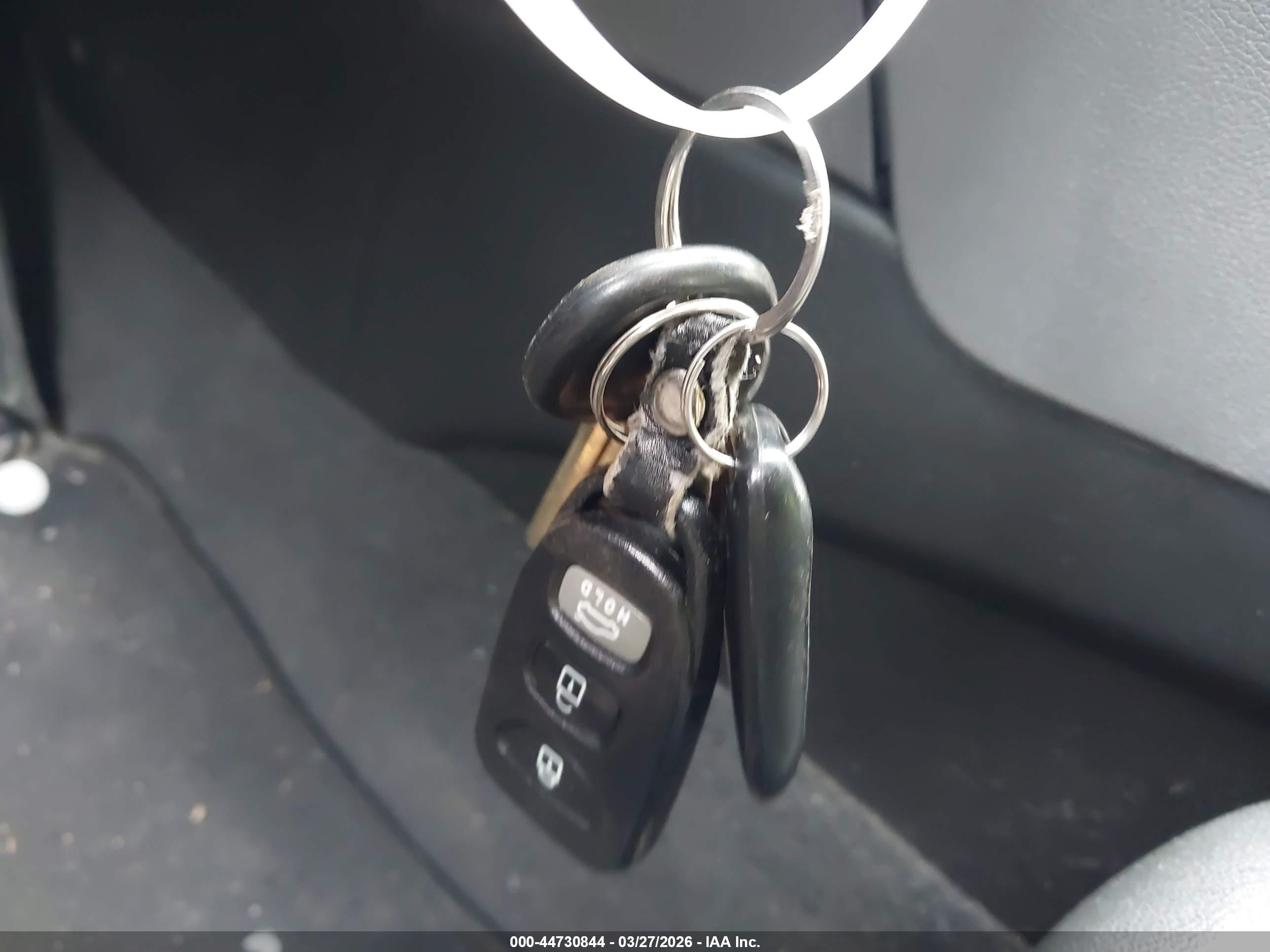 HYUNDAI SONATA image 11