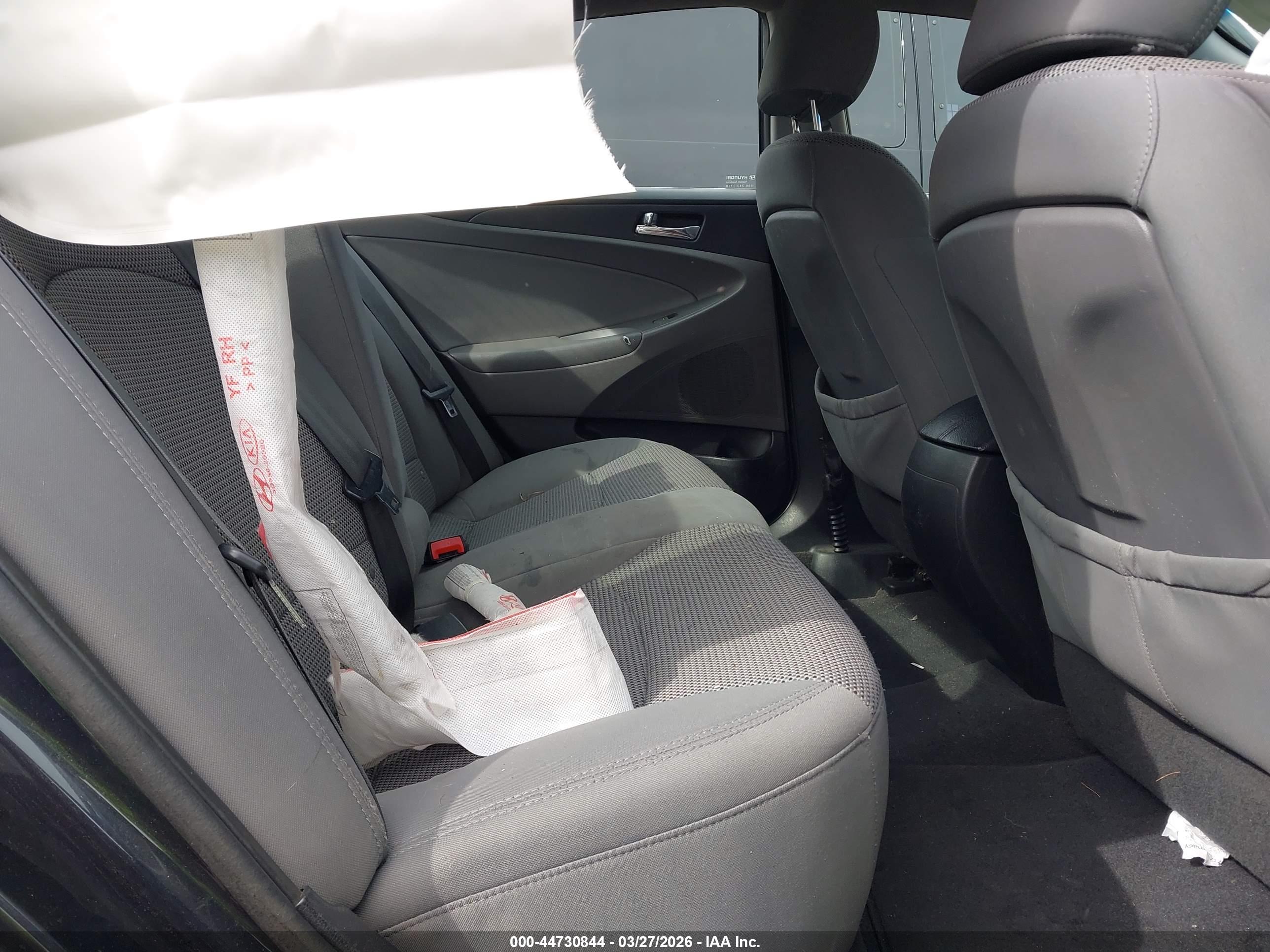 HYUNDAI SONATA image 8
