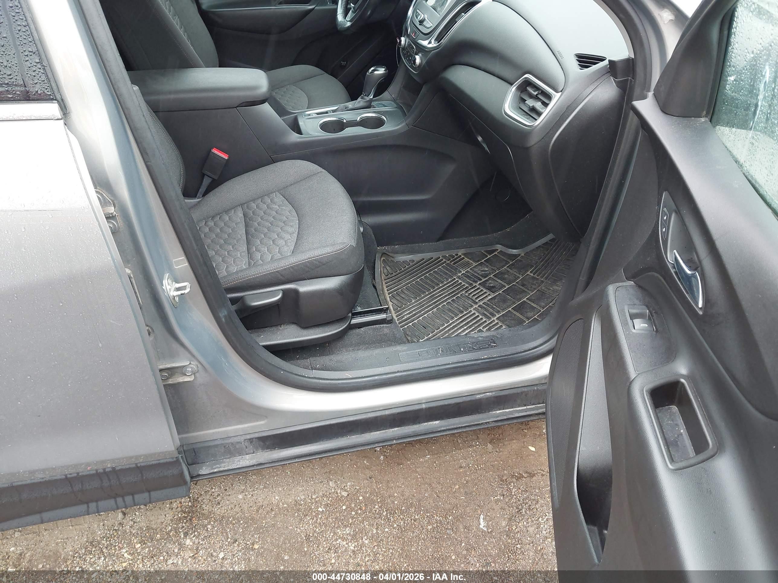 CHEVROLET EQUINOX image 5