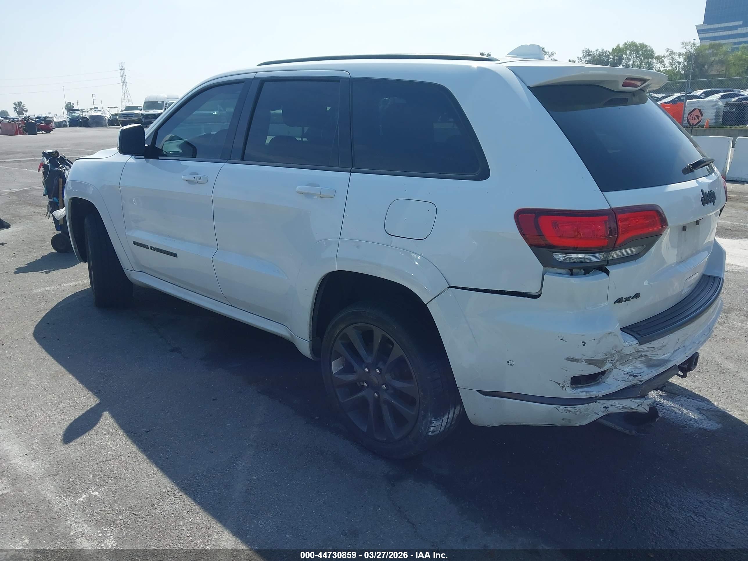JEEP GRAND image 3