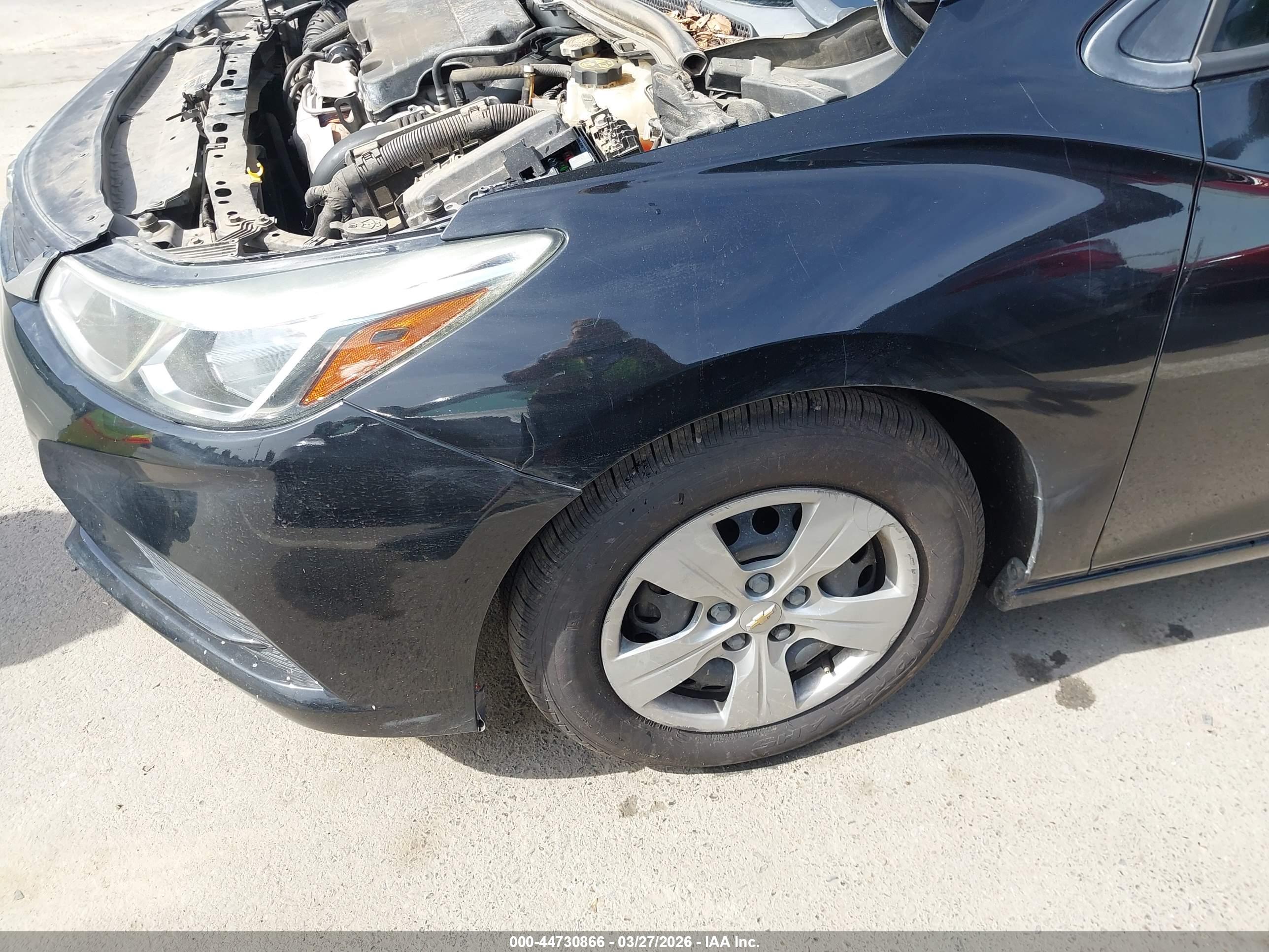 CHEVROLET CRUZE image 6