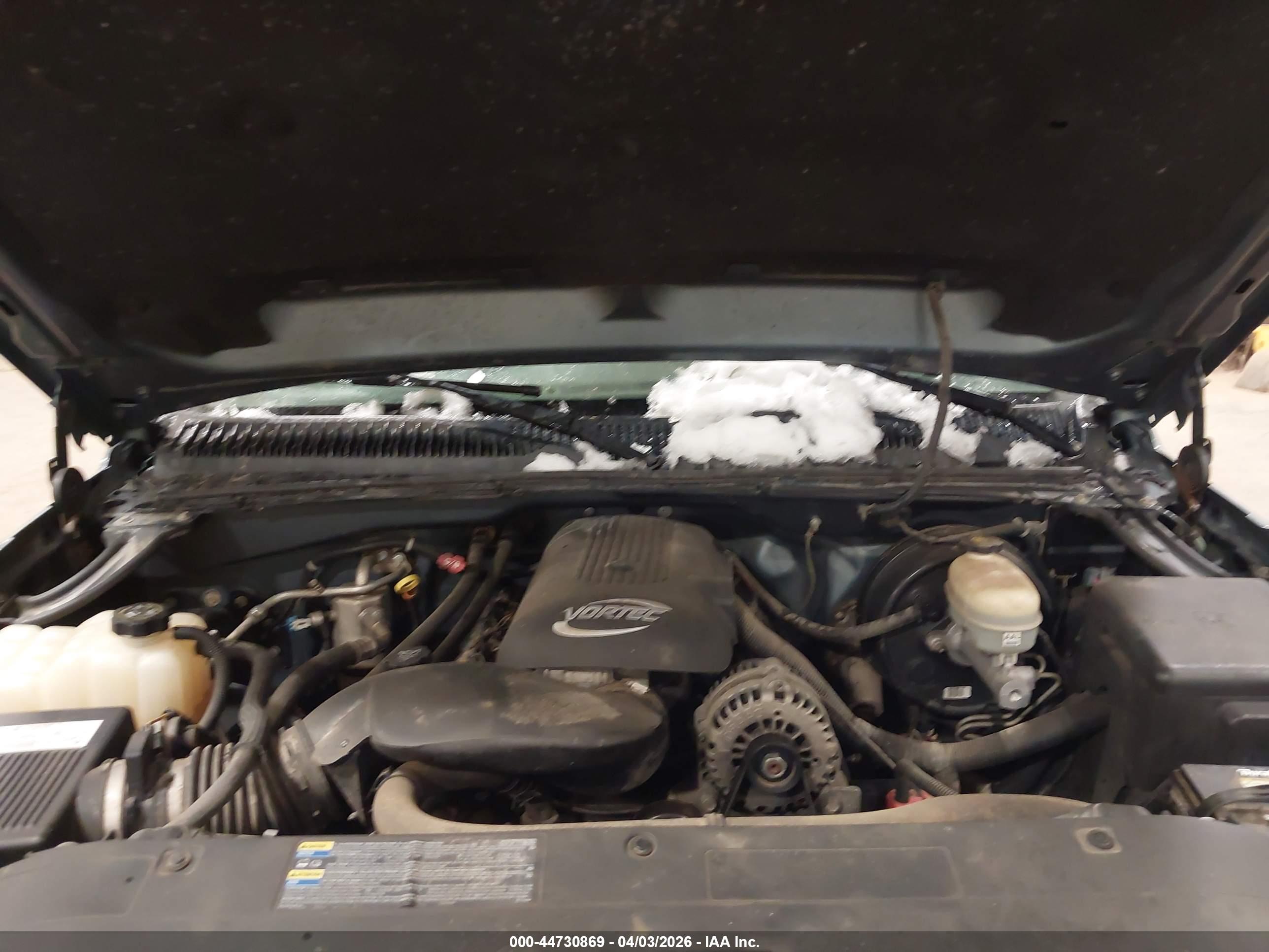 CHEVROLET SILVERADO image 10