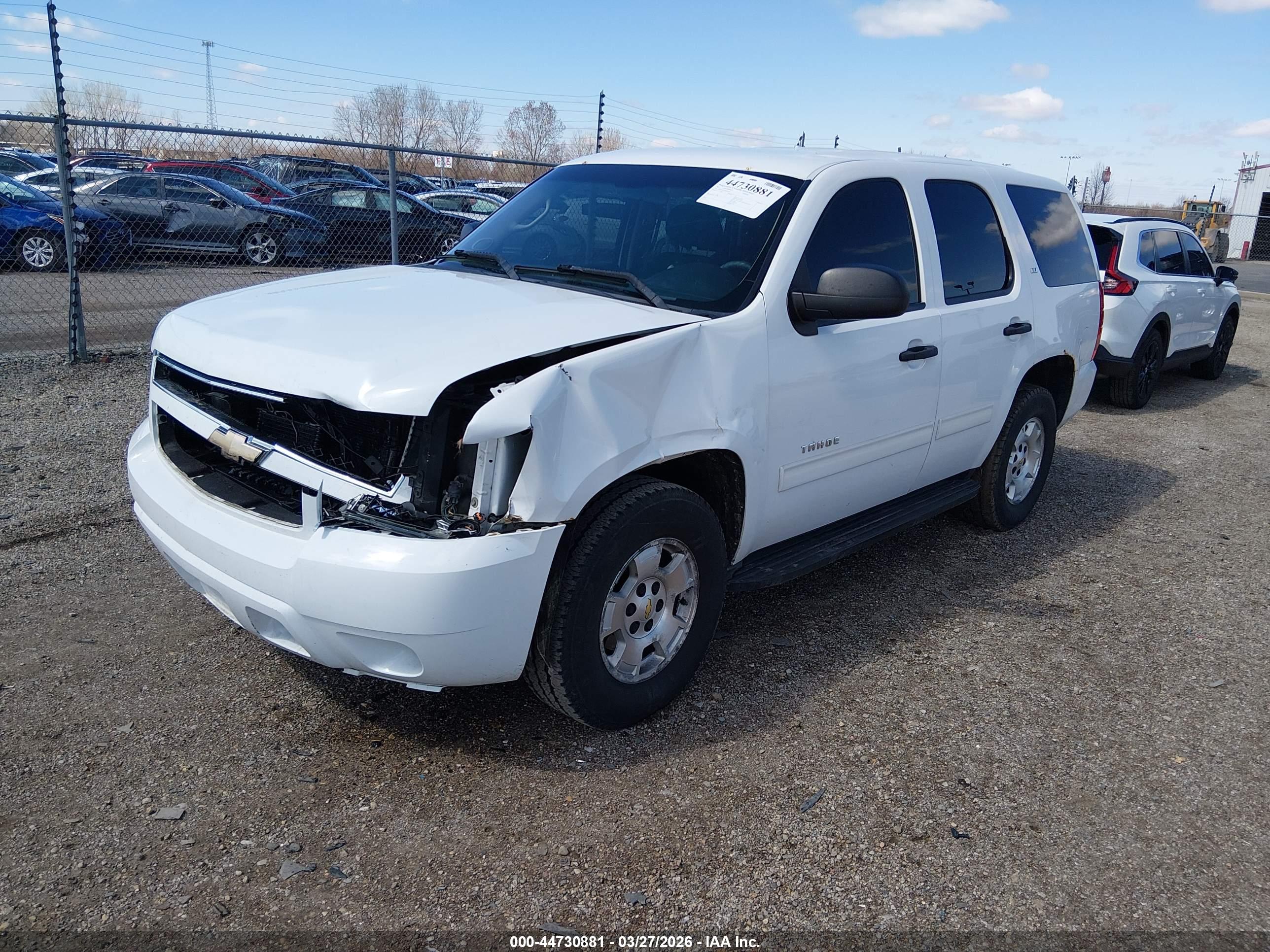 CHEVROLET TAHOE image 2
