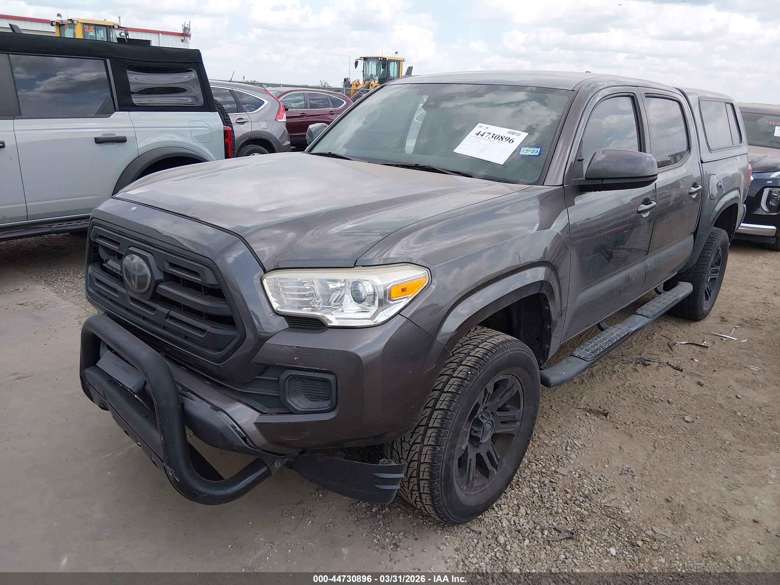TOYOTA TACOMA image 2