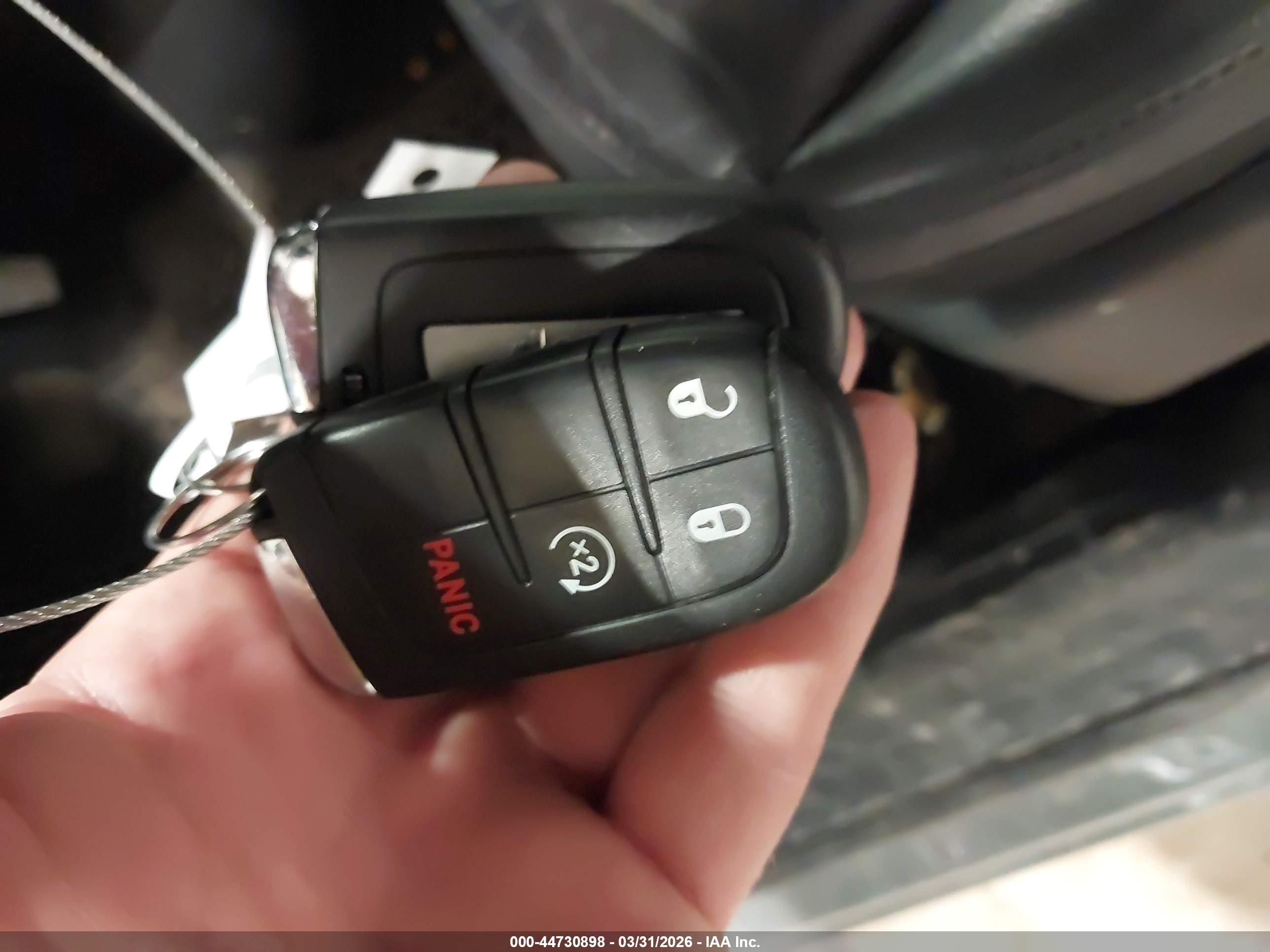 JEEP RENEGADE image 11