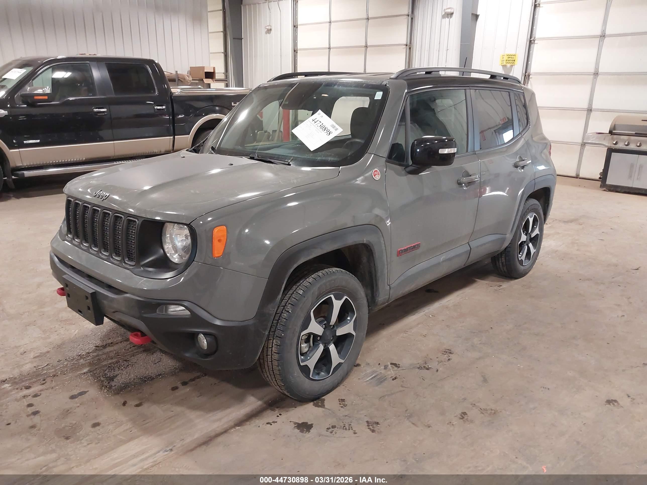JEEP RENEGADE image 2