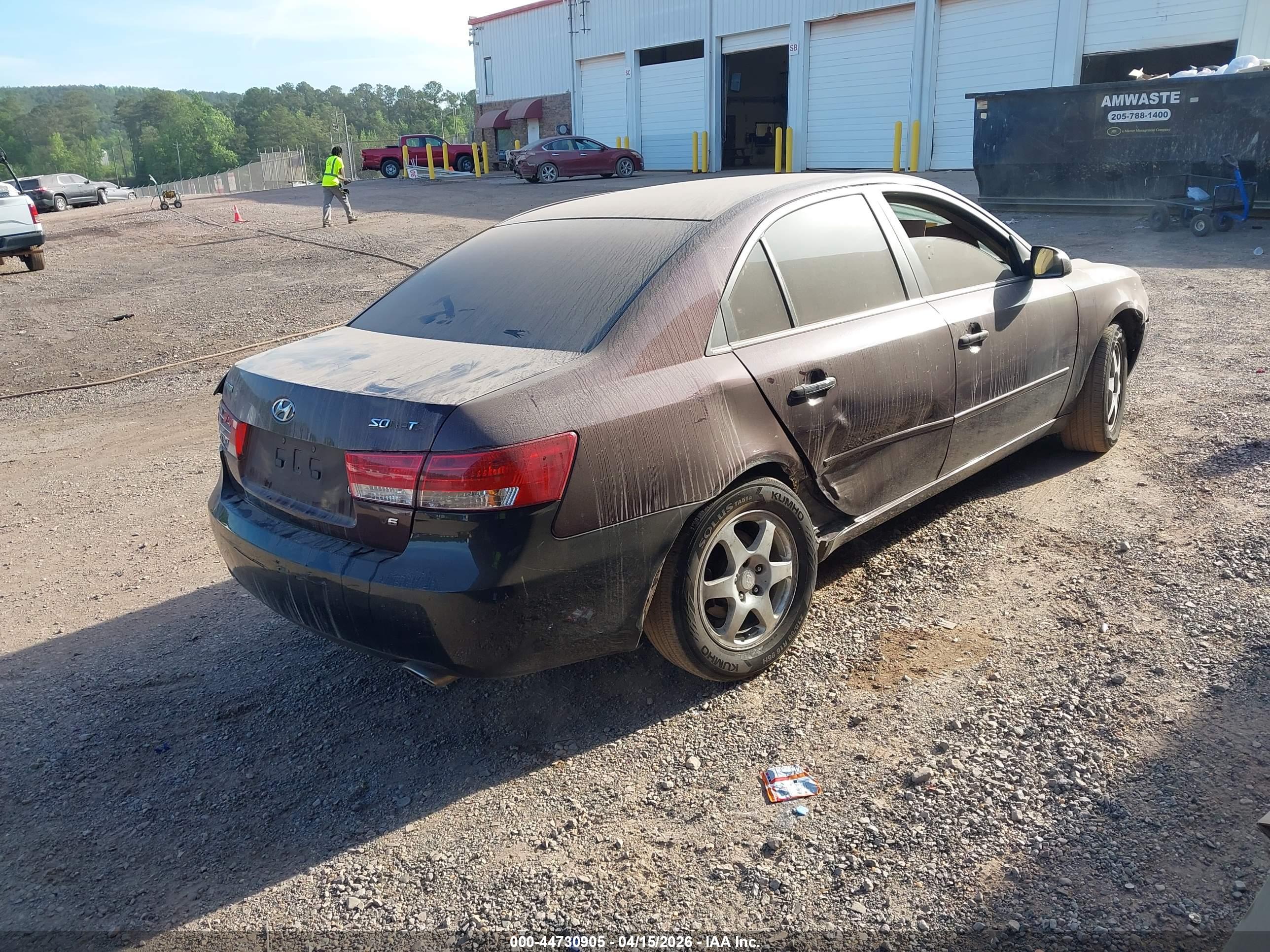 HYUNDAI SONATA image 4