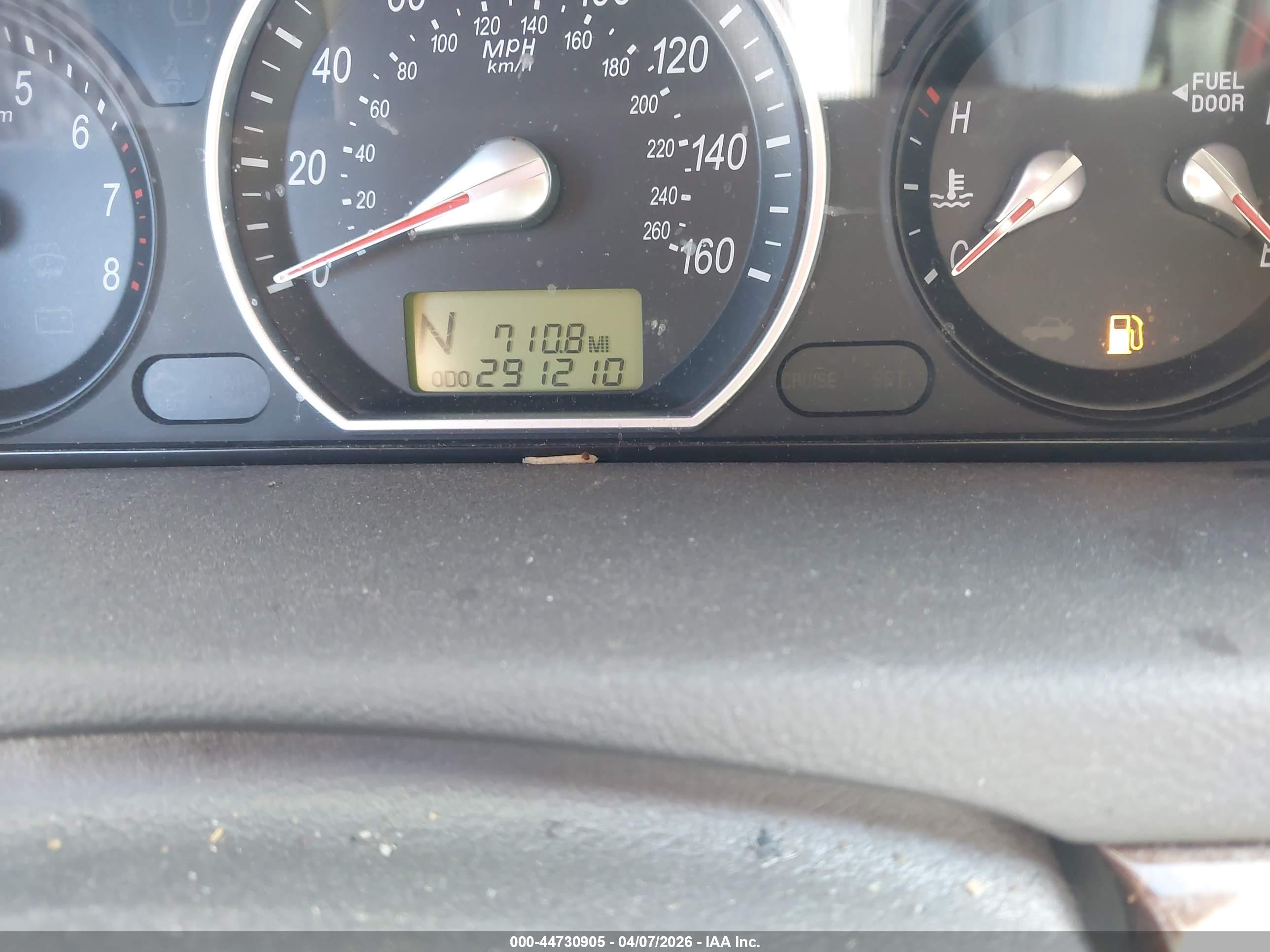 HYUNDAI SONATA image 7