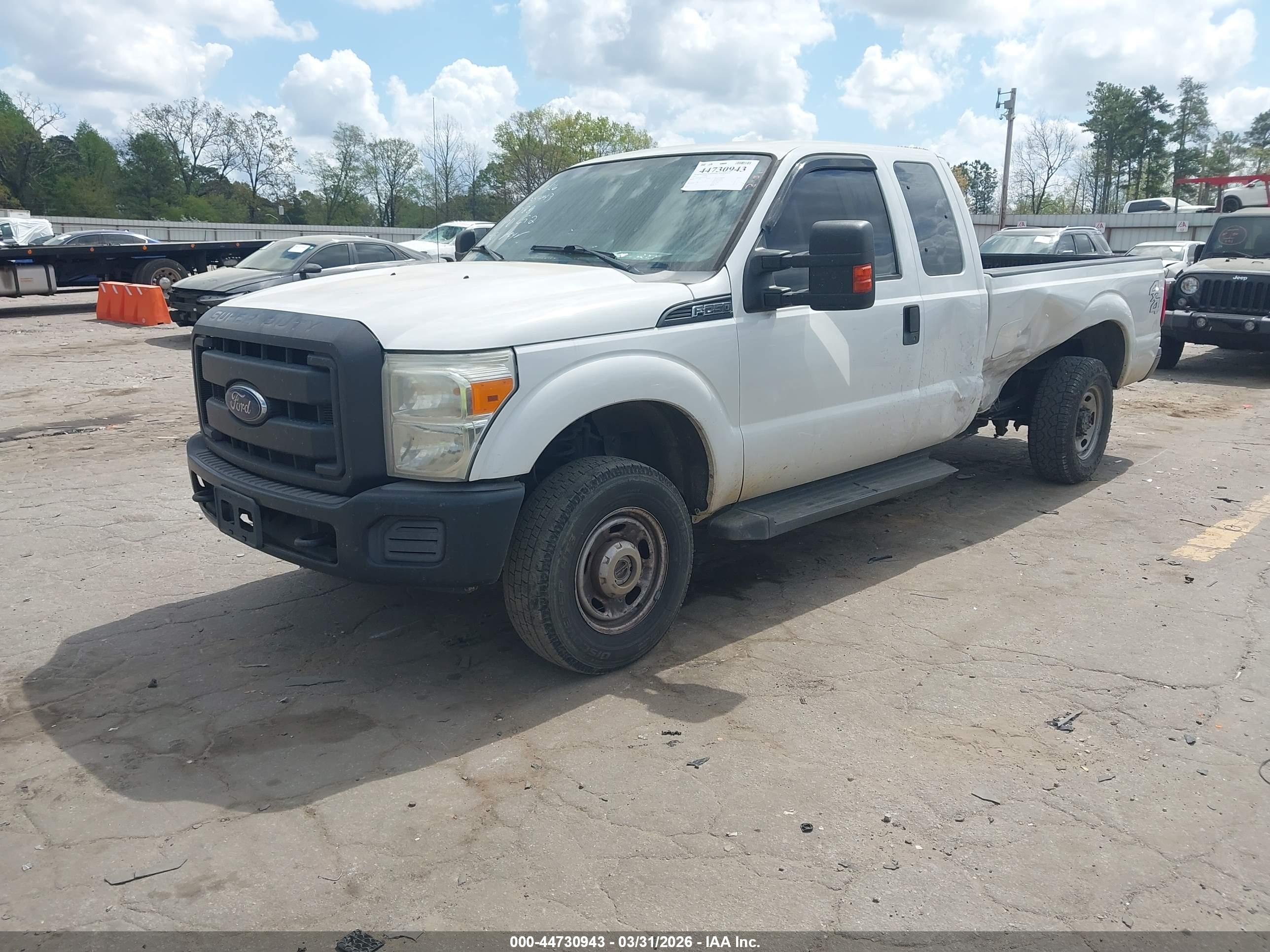 FORD F-250 image 2