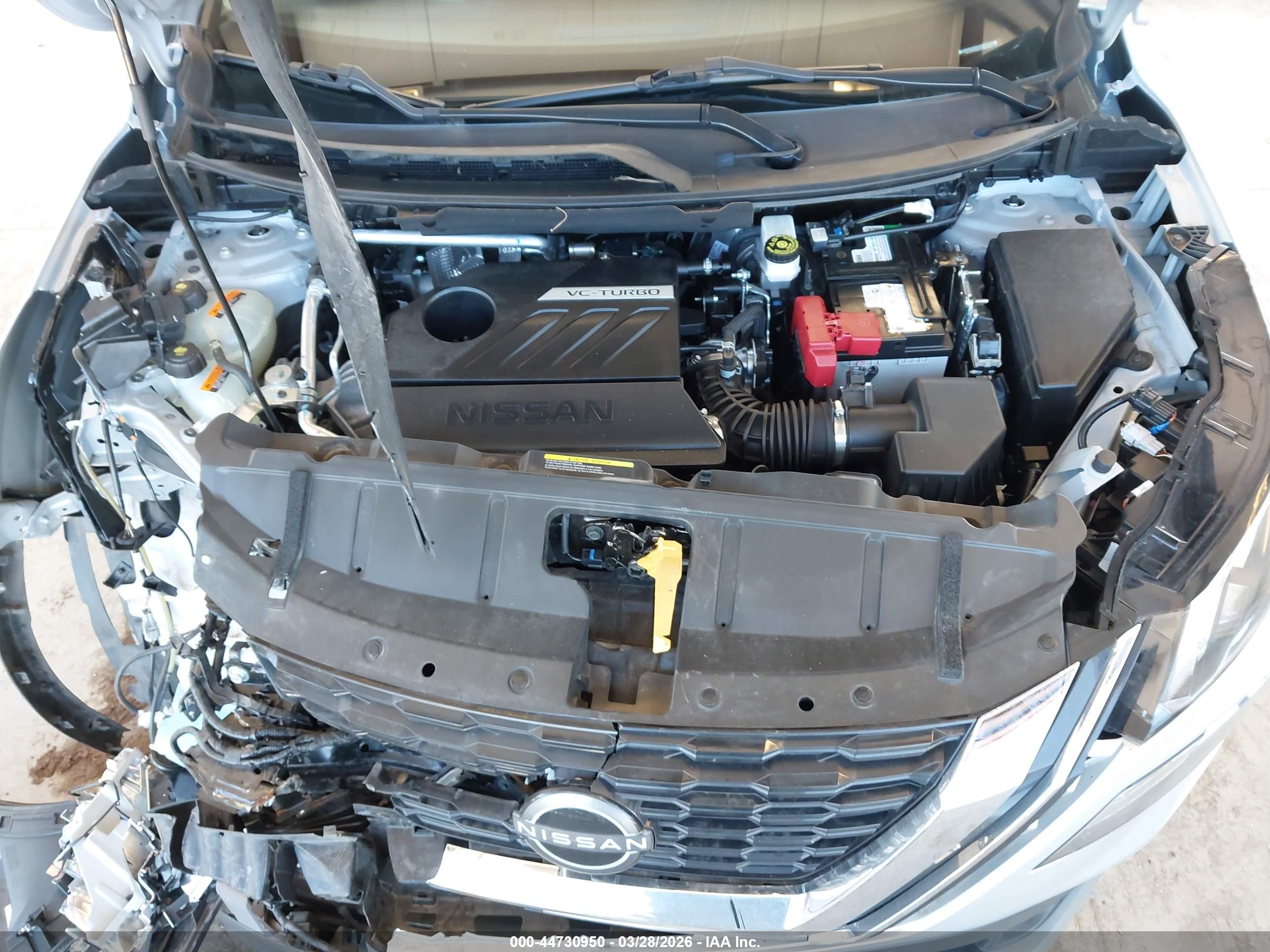 NISSAN ROGUE image 10