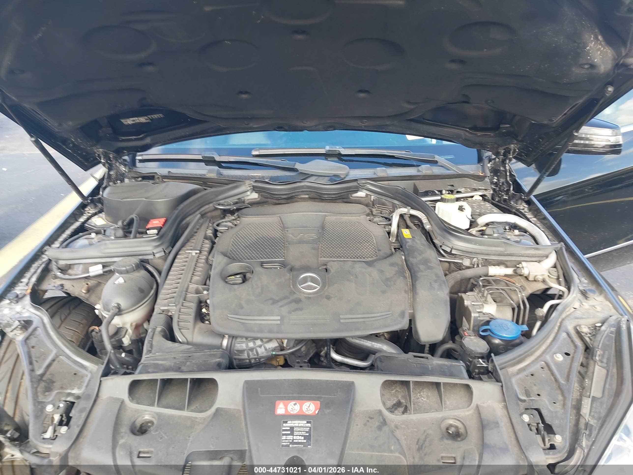 MERCEDES-BENZ E image 10