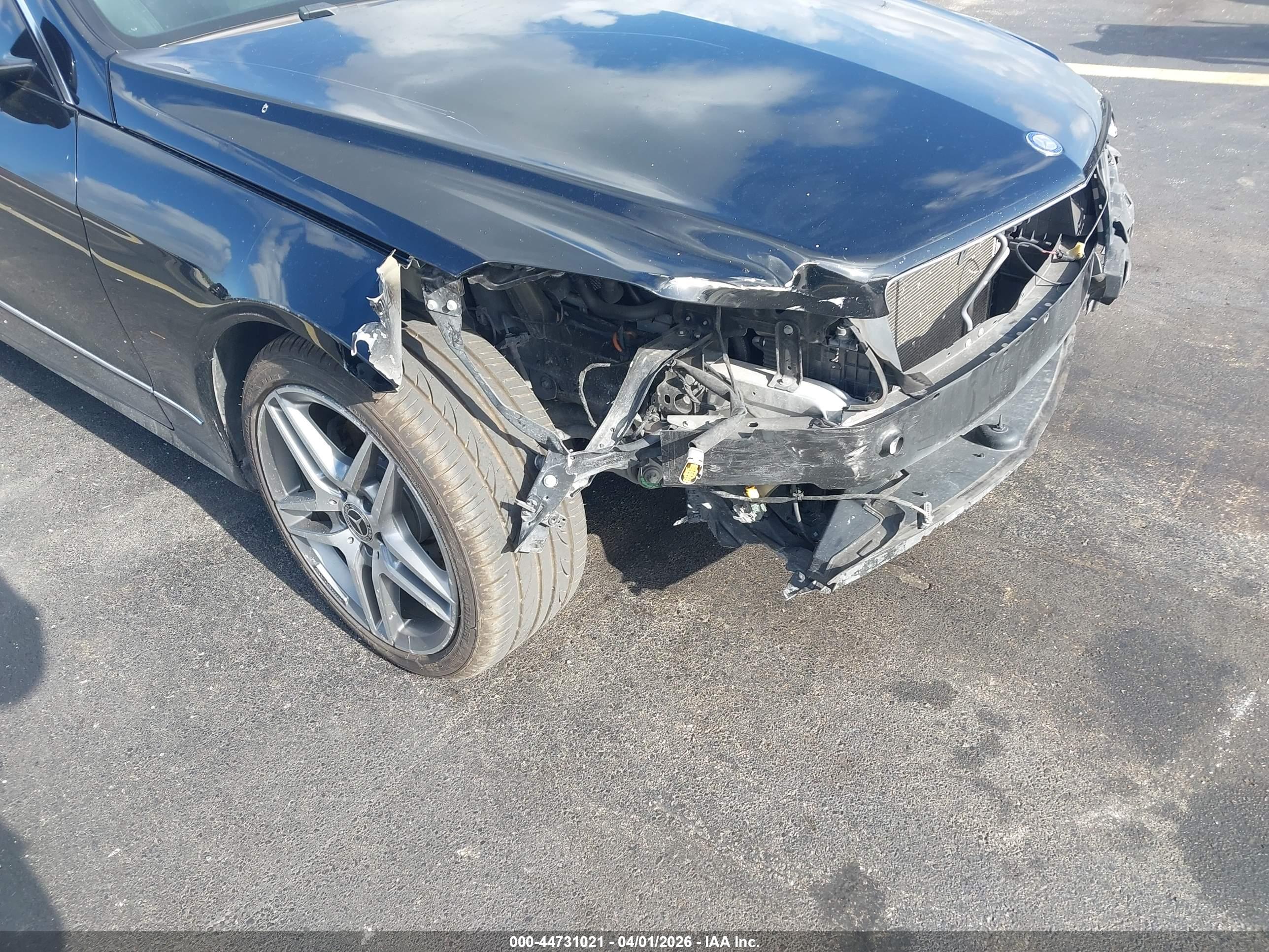 MERCEDES-BENZ E image 6