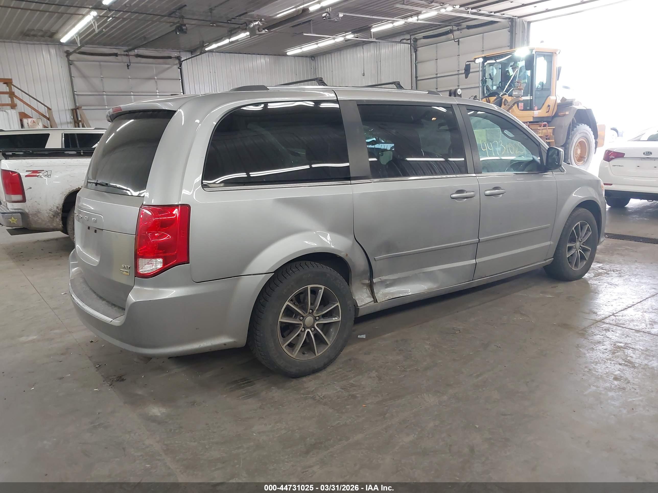 DODGE GRAND image 4