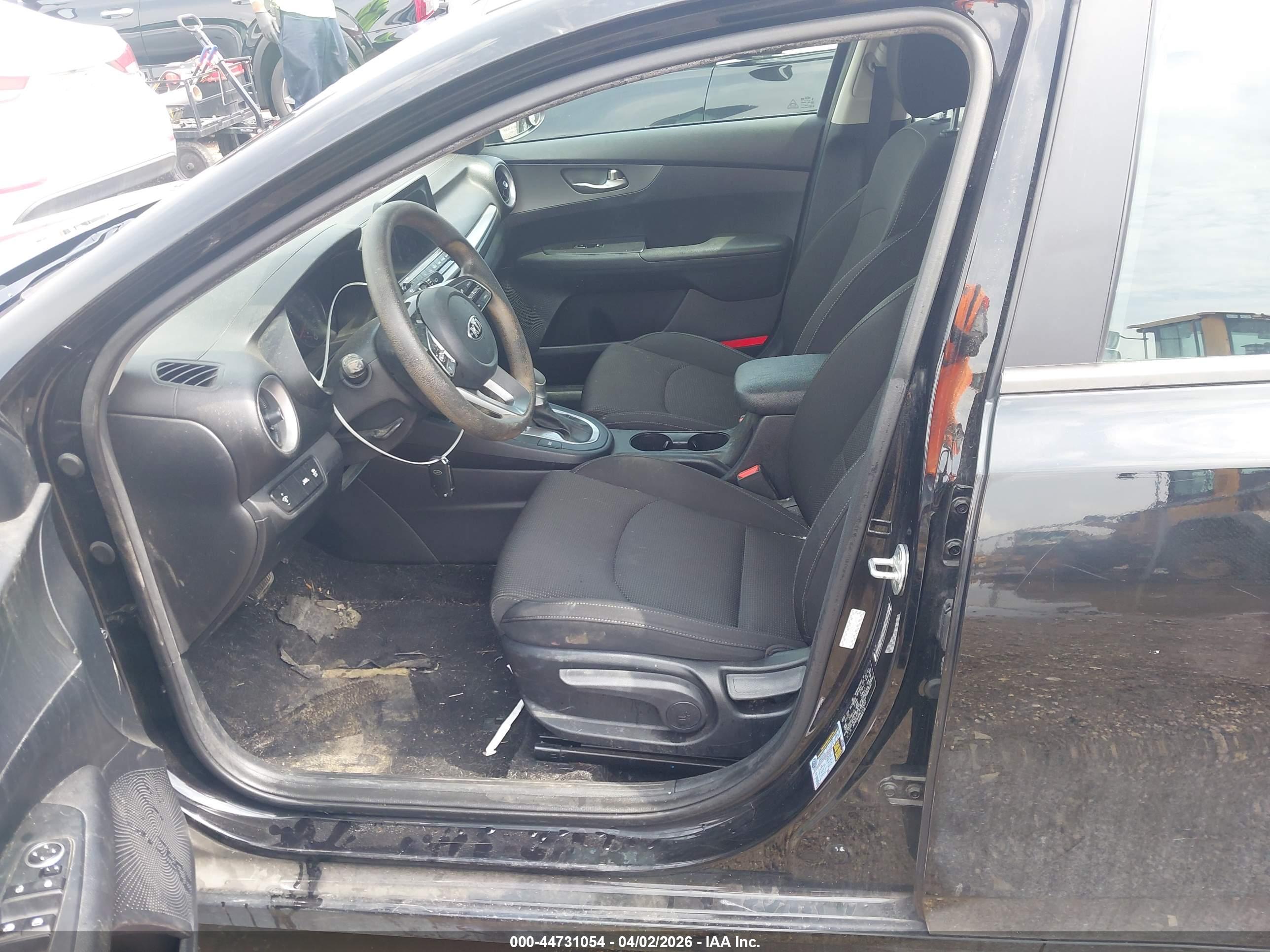 KIA FORTE image 10