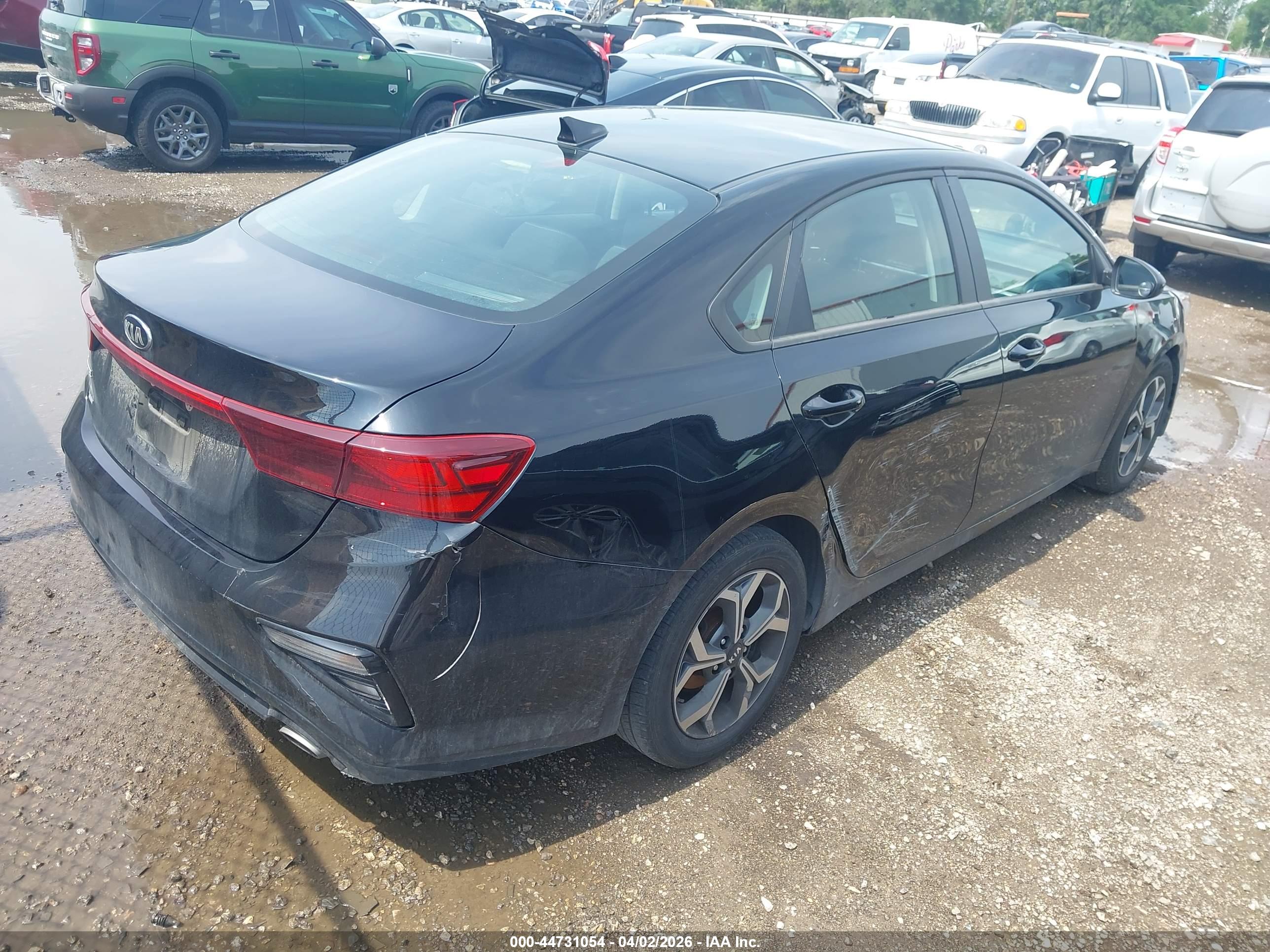 KIA FORTE image 4