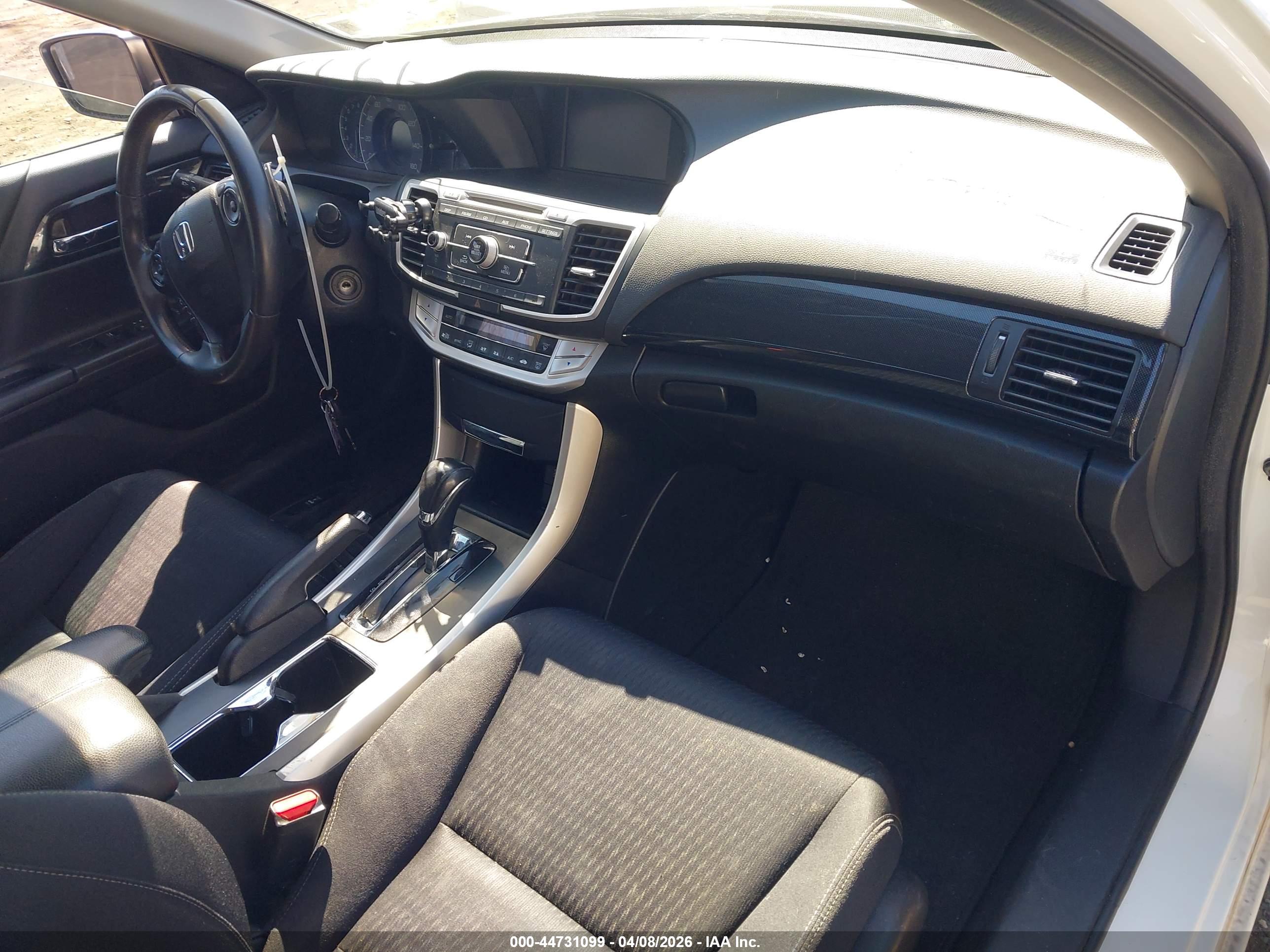 HONDA ACCORD image 5