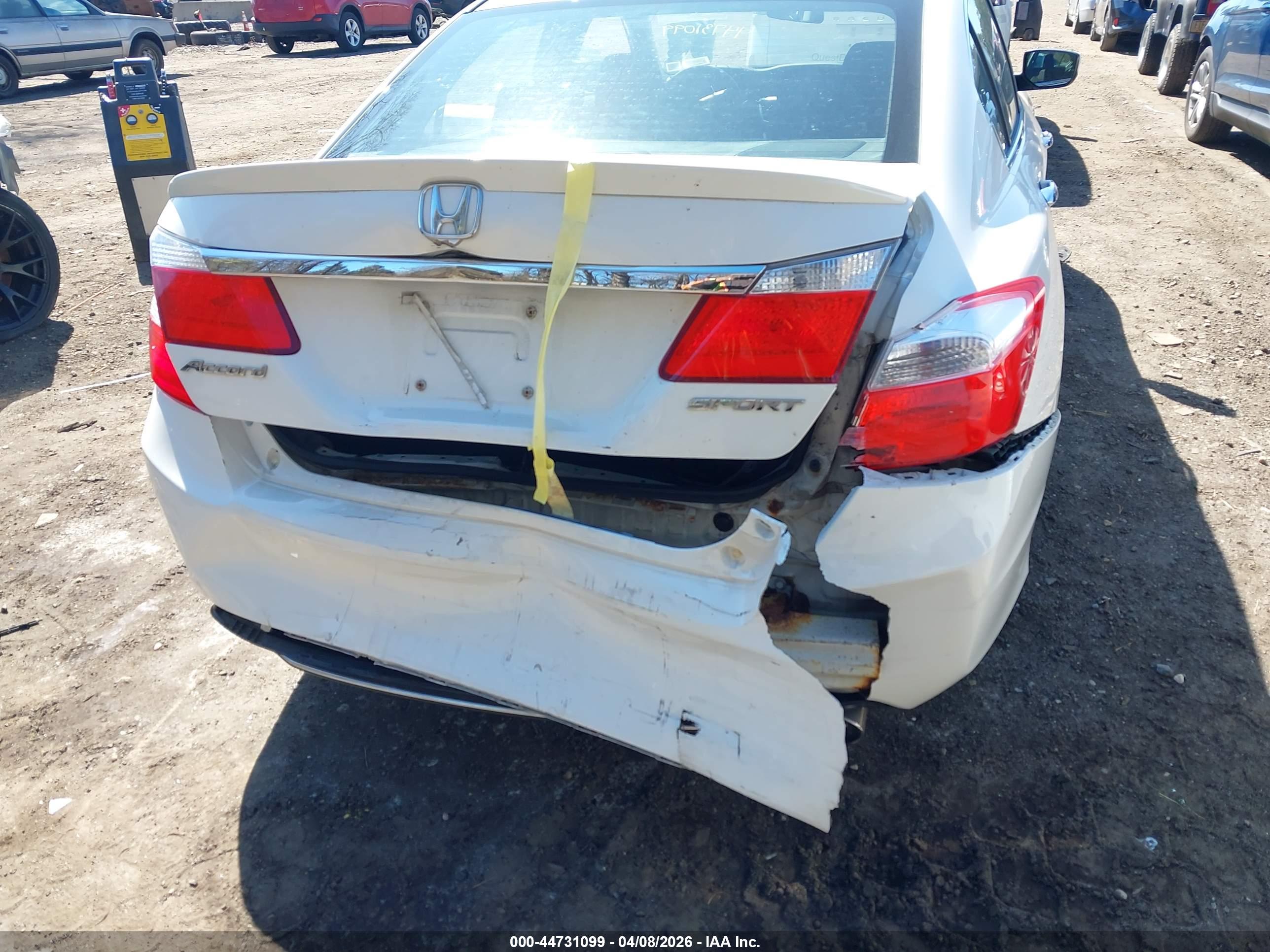HONDA ACCORD image 6