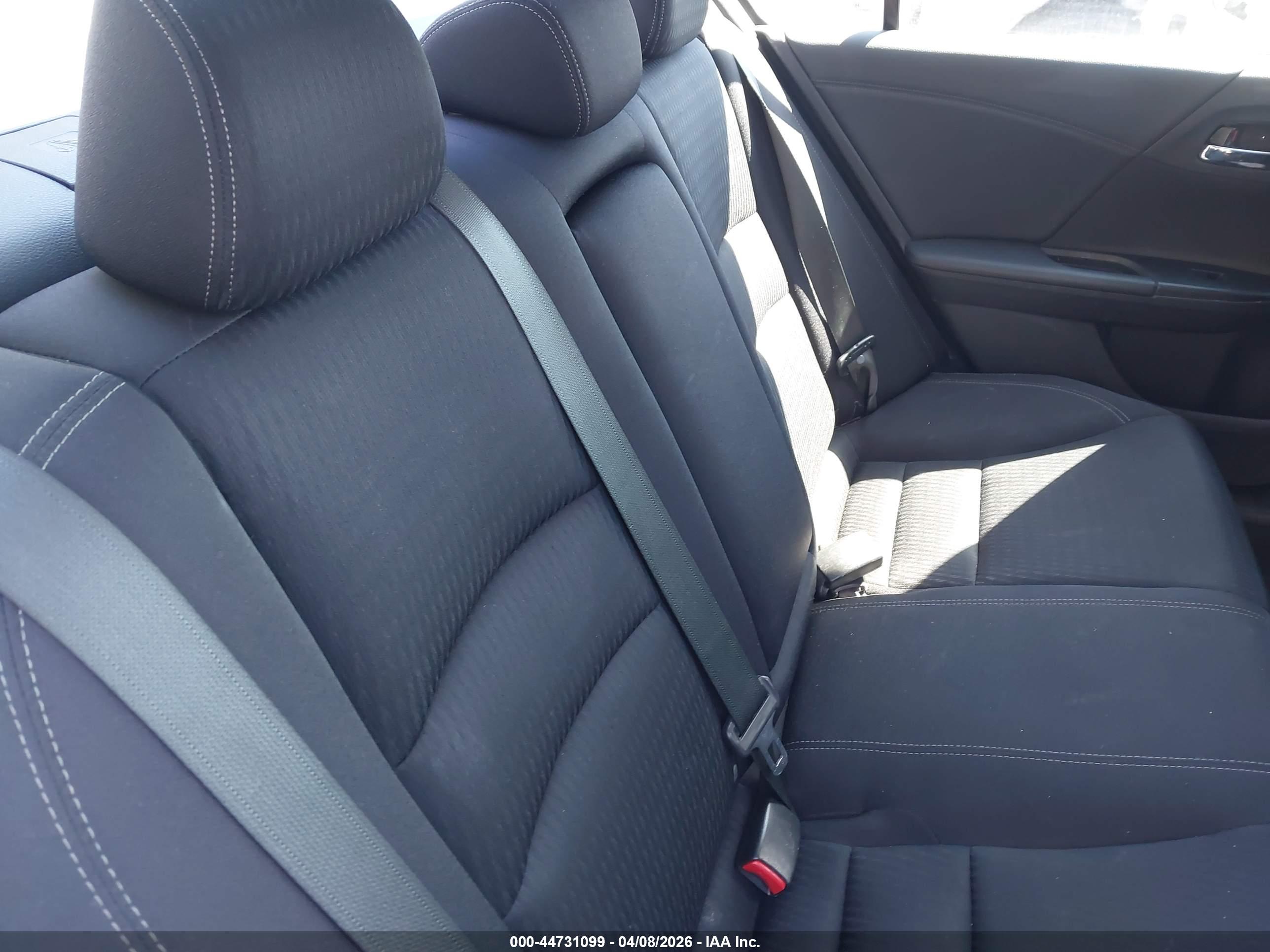 HONDA ACCORD image 8