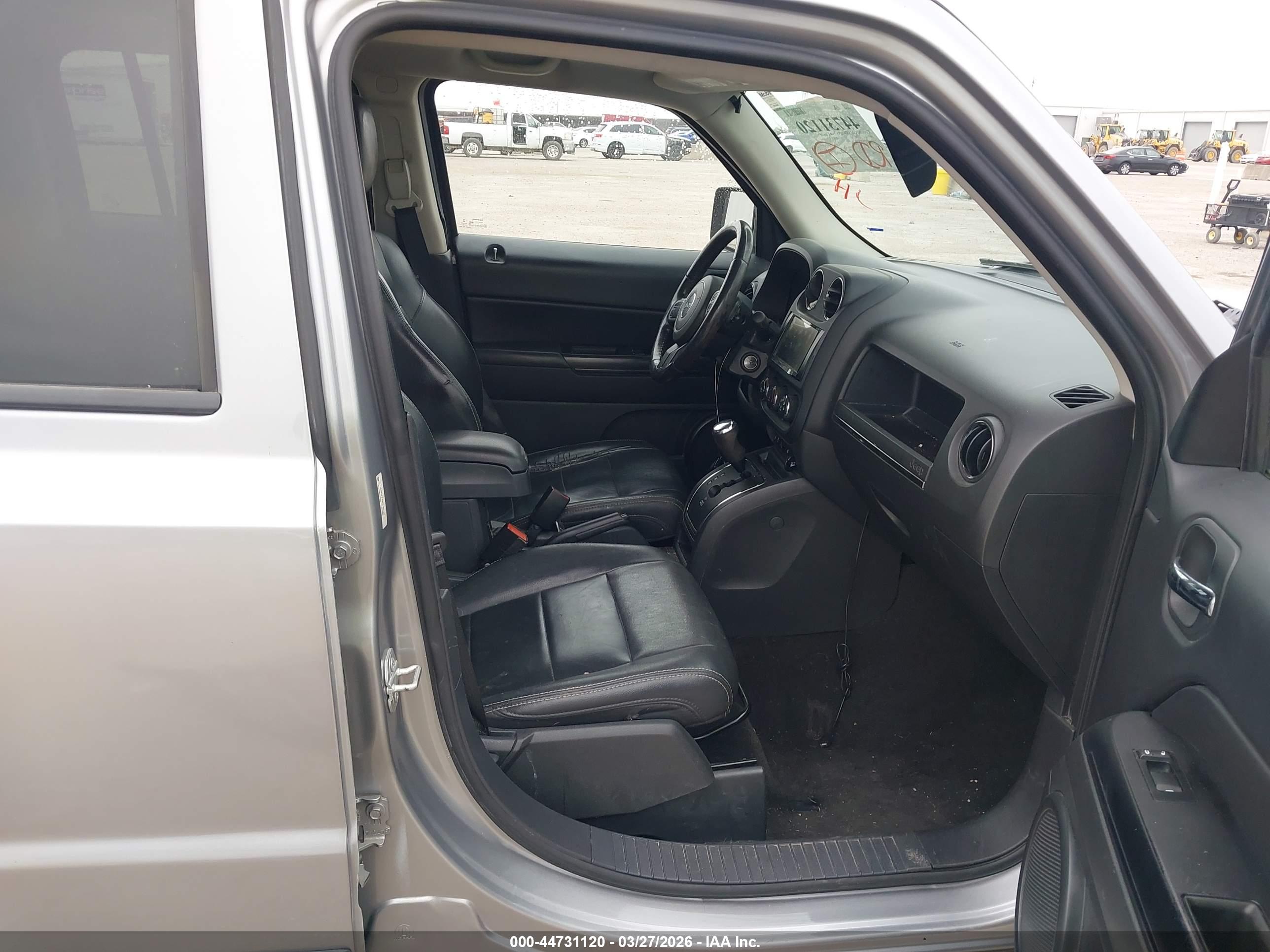 JEEP PATRIOT image 5