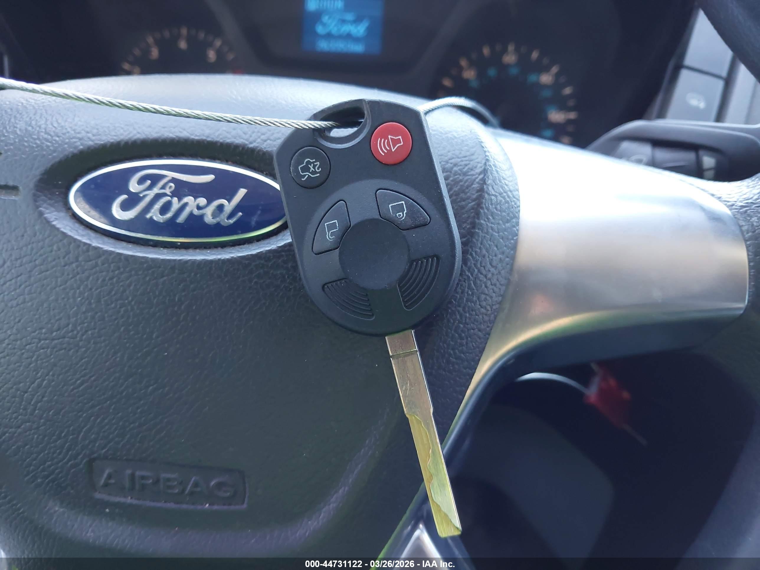 FORD TRANSIT-350 image 11