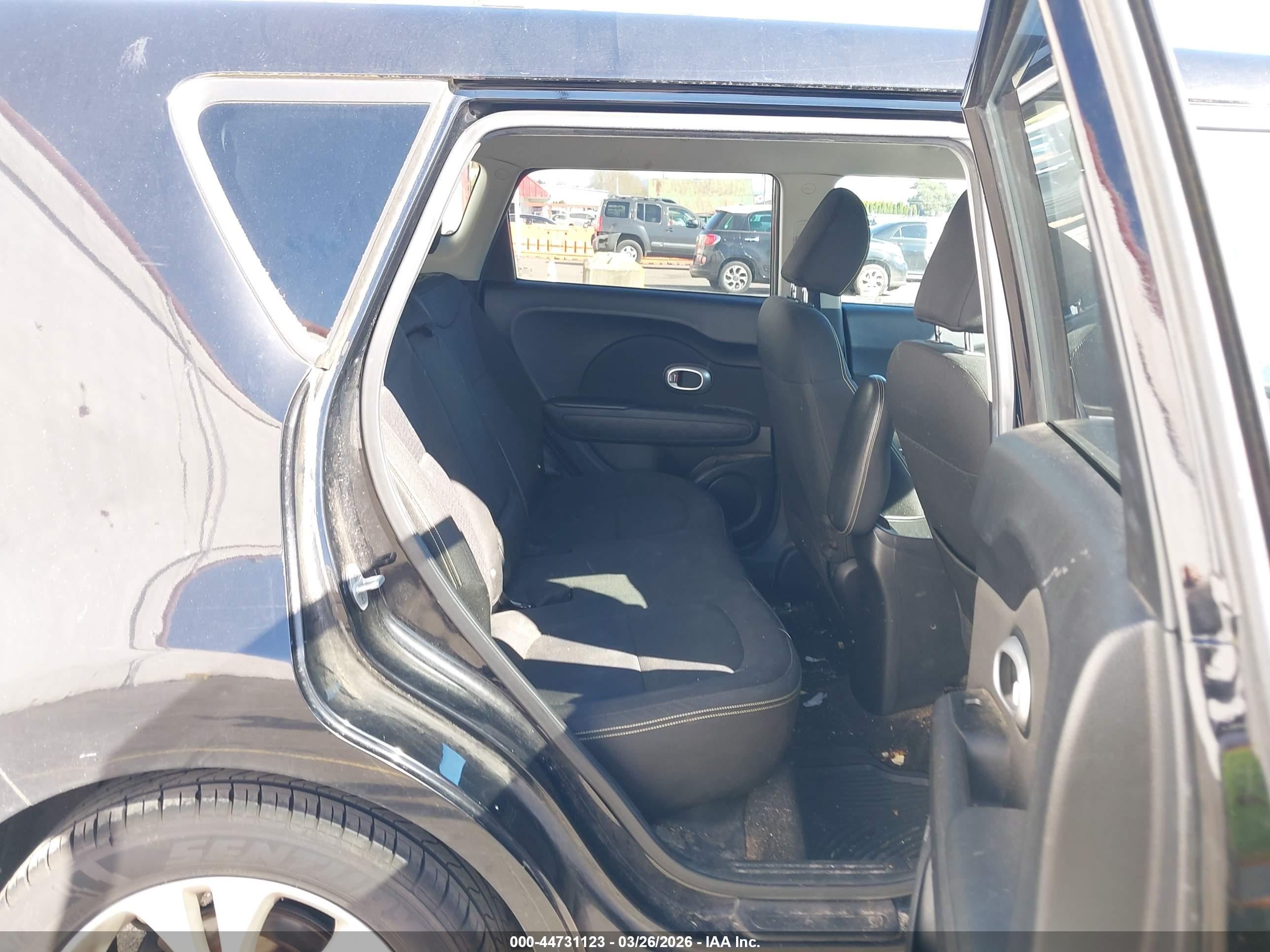 KIA SOUL image 8