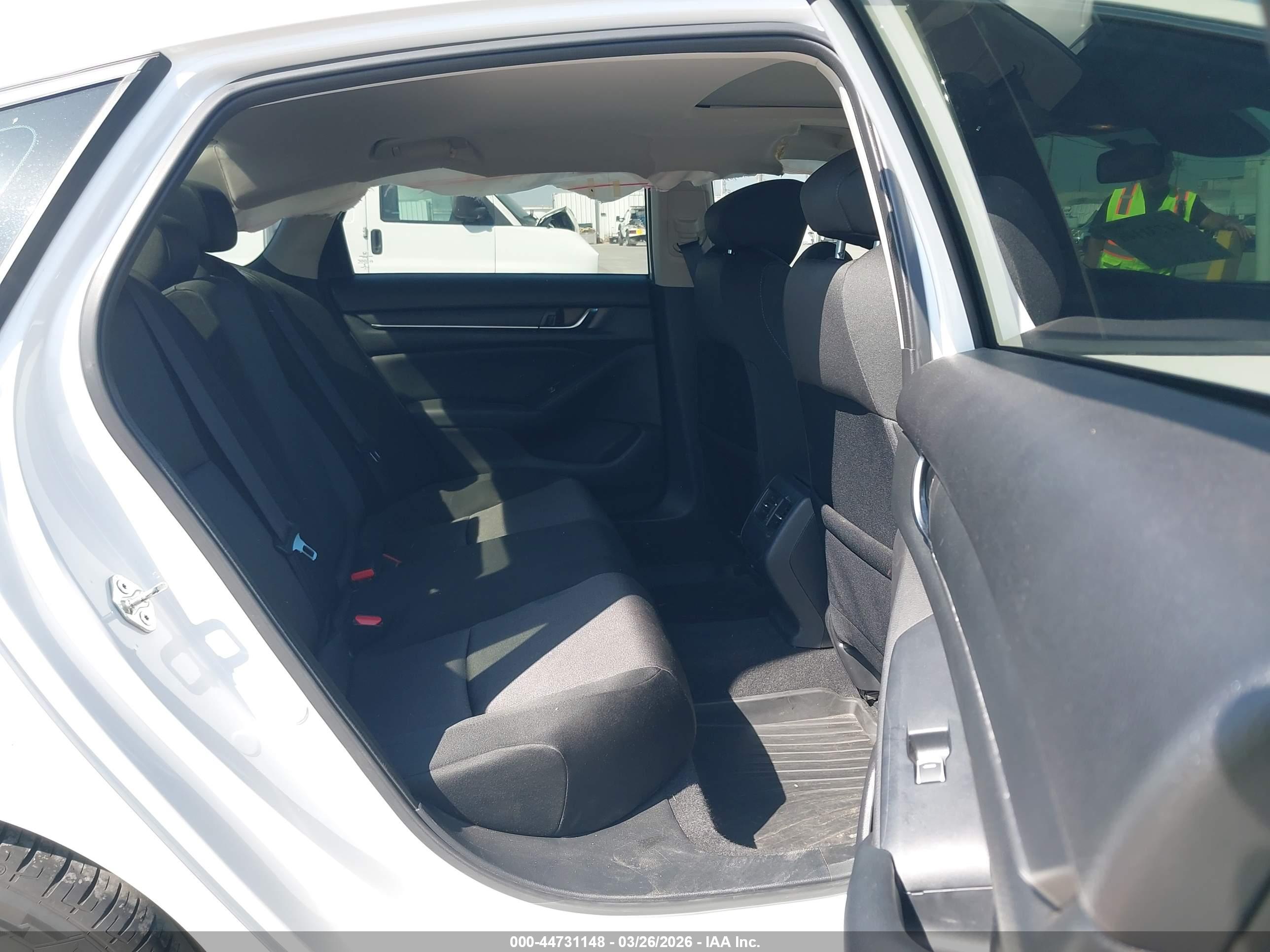 HONDA ACCORD image 8
