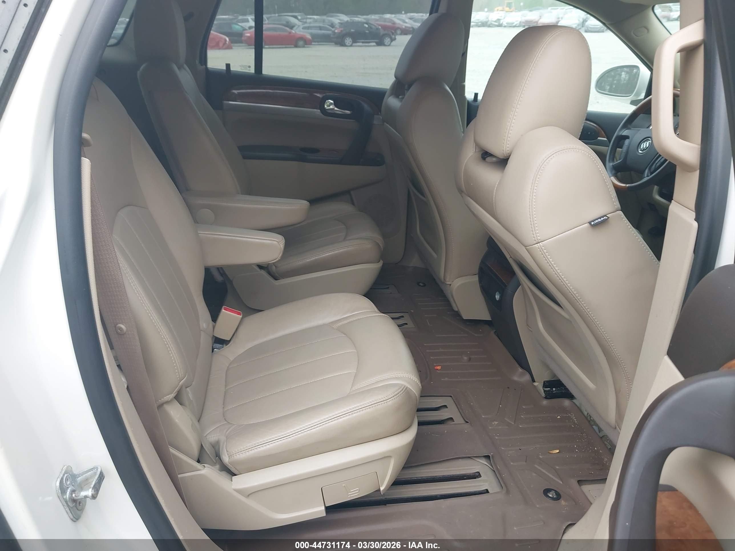 BUICK ENCLAVE image 8