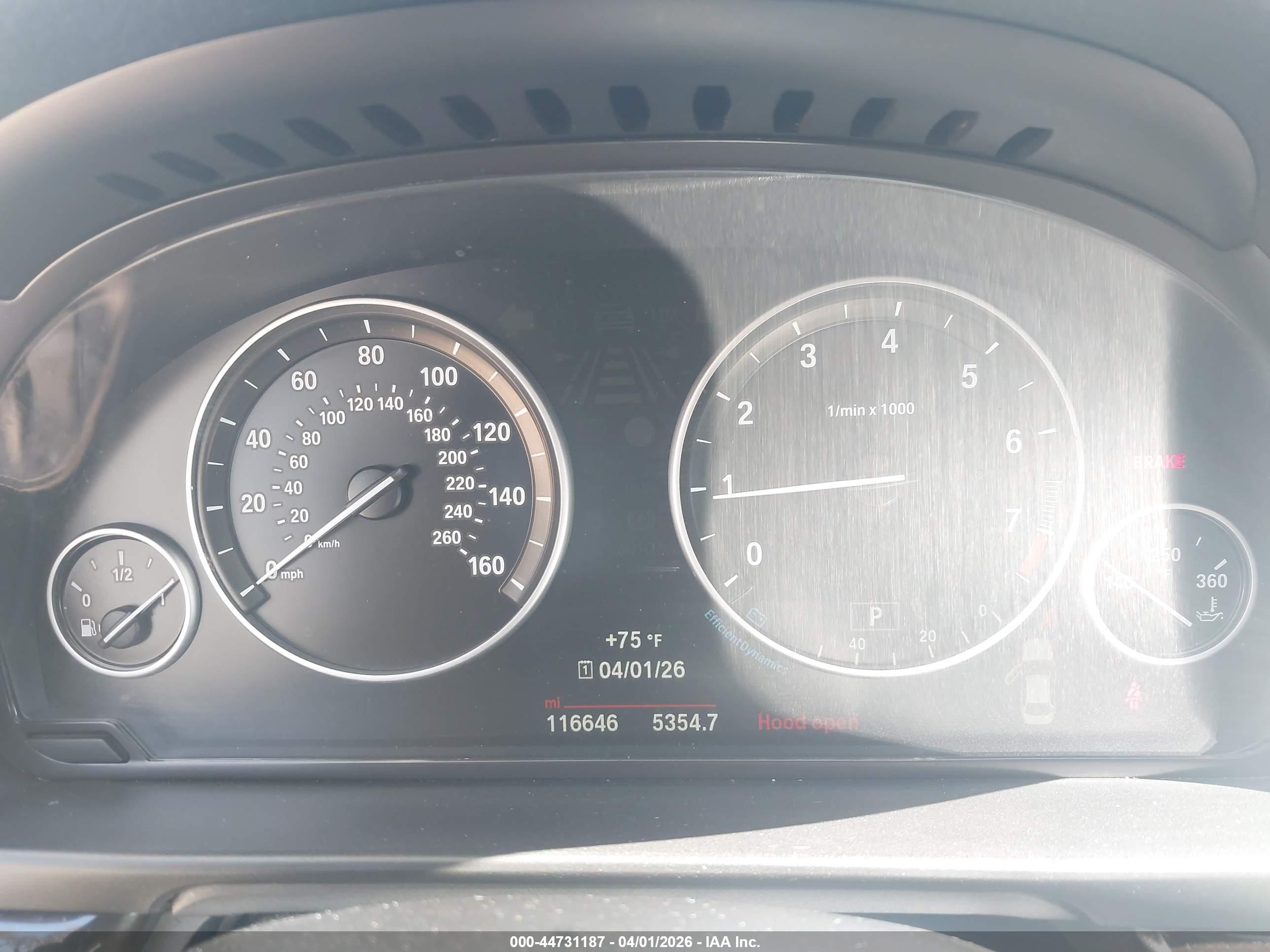 BMW 528I image 7